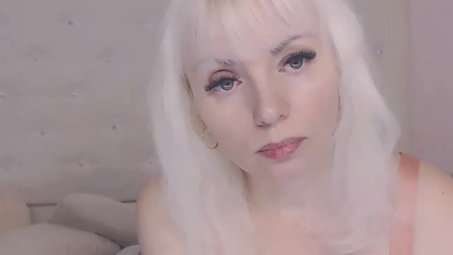 Gallery image thumbnail from Kaiserine's myfreecams stream on, 07/19/2026, 20:06 image 12 of 20