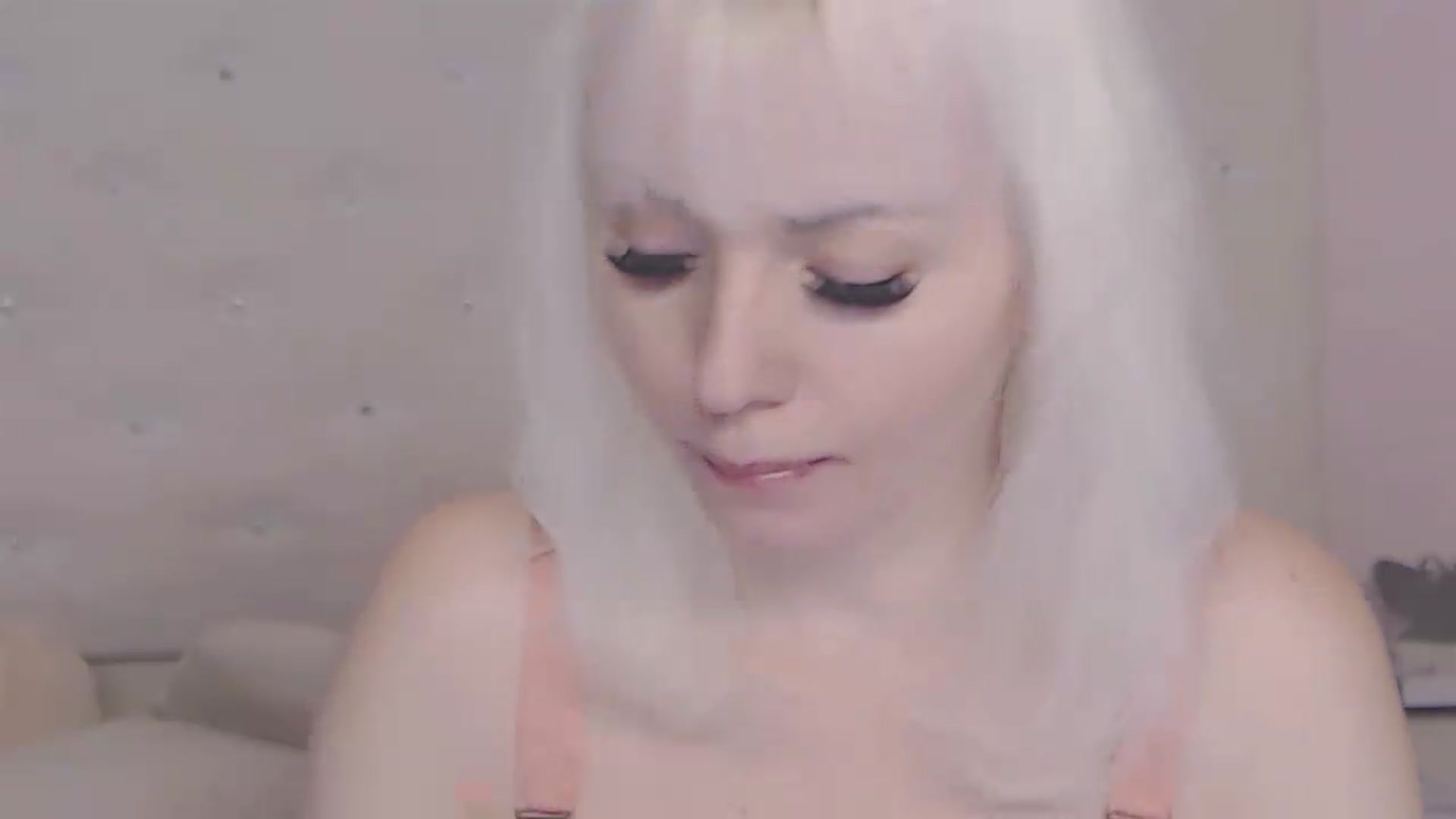 Gallery image thumbnail from Kaiserine's myfreecams stream on, 07/19/2026, 20:06 image 2 of 20