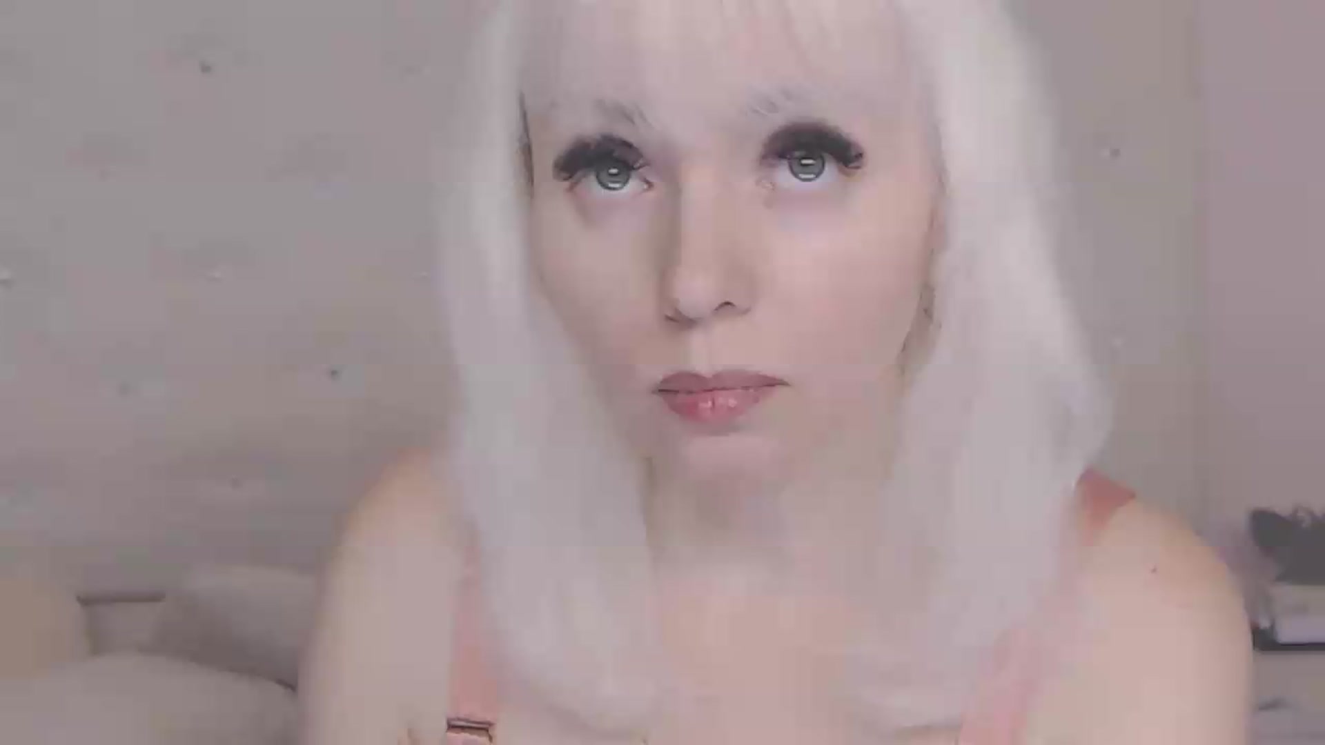 Gallery image thumbnail from Kaiserine's myfreecams stream on, 07/19/2026, 20:06 image 1 of 20