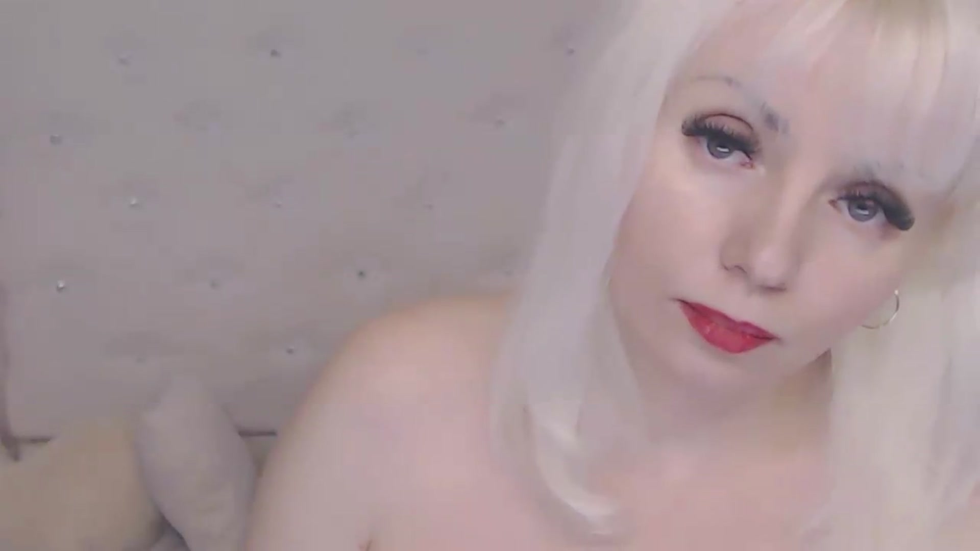 Gallery image thumbnail from Kaiserine's myfreecams stream on, 07/27/2026, 20:49 image 3 of 20