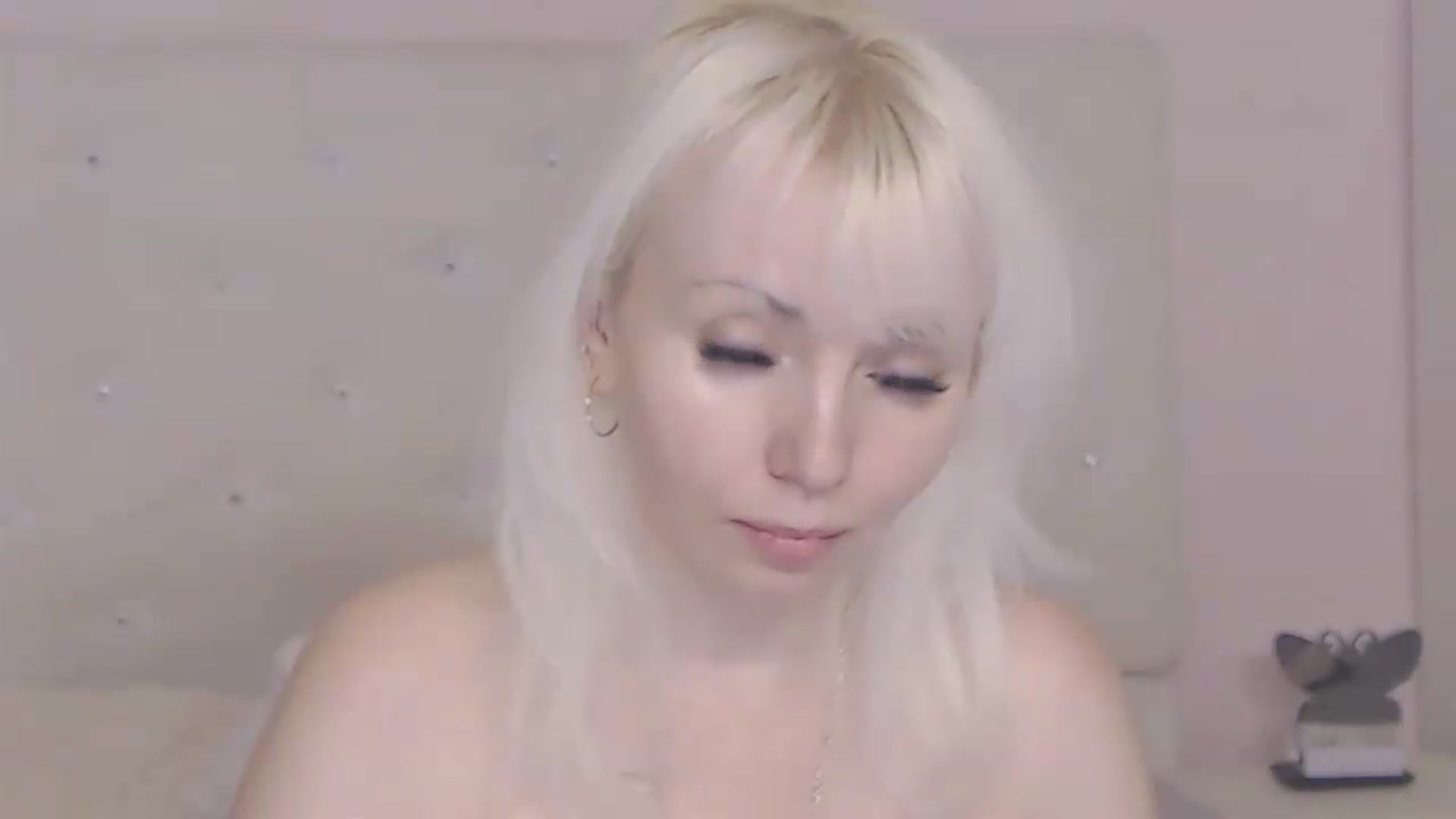 Gallery image thumbnail from Kaiserine's myfreecams stream on, 08/09/2026, 23:33 image 9 of 20