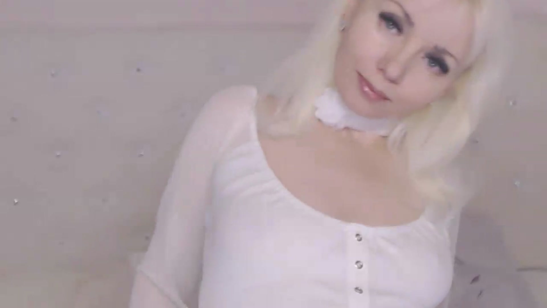 Gallery image thumbnail from Kaiserine's myfreecams stream on, 09/02/2026, 21:37 image 2 of 20