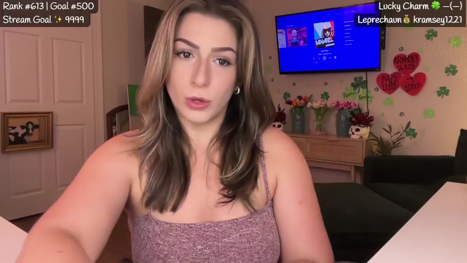 Gallery image thumbnail from Kaitlyn_'s myfreecams stream on, 03/12/2026, 04:52 image 2 of 20