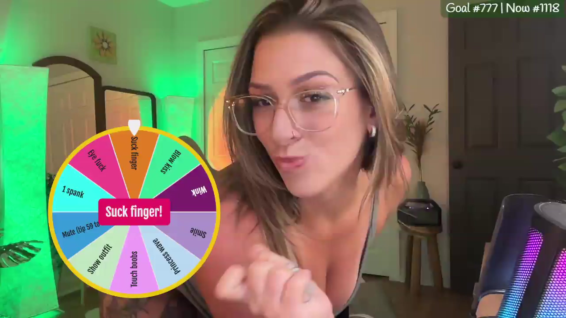 Gallery image thumbnail from Kaitlyn_'s myfreecams stream on, 07/20/2026, 20:58 image 12 of 20