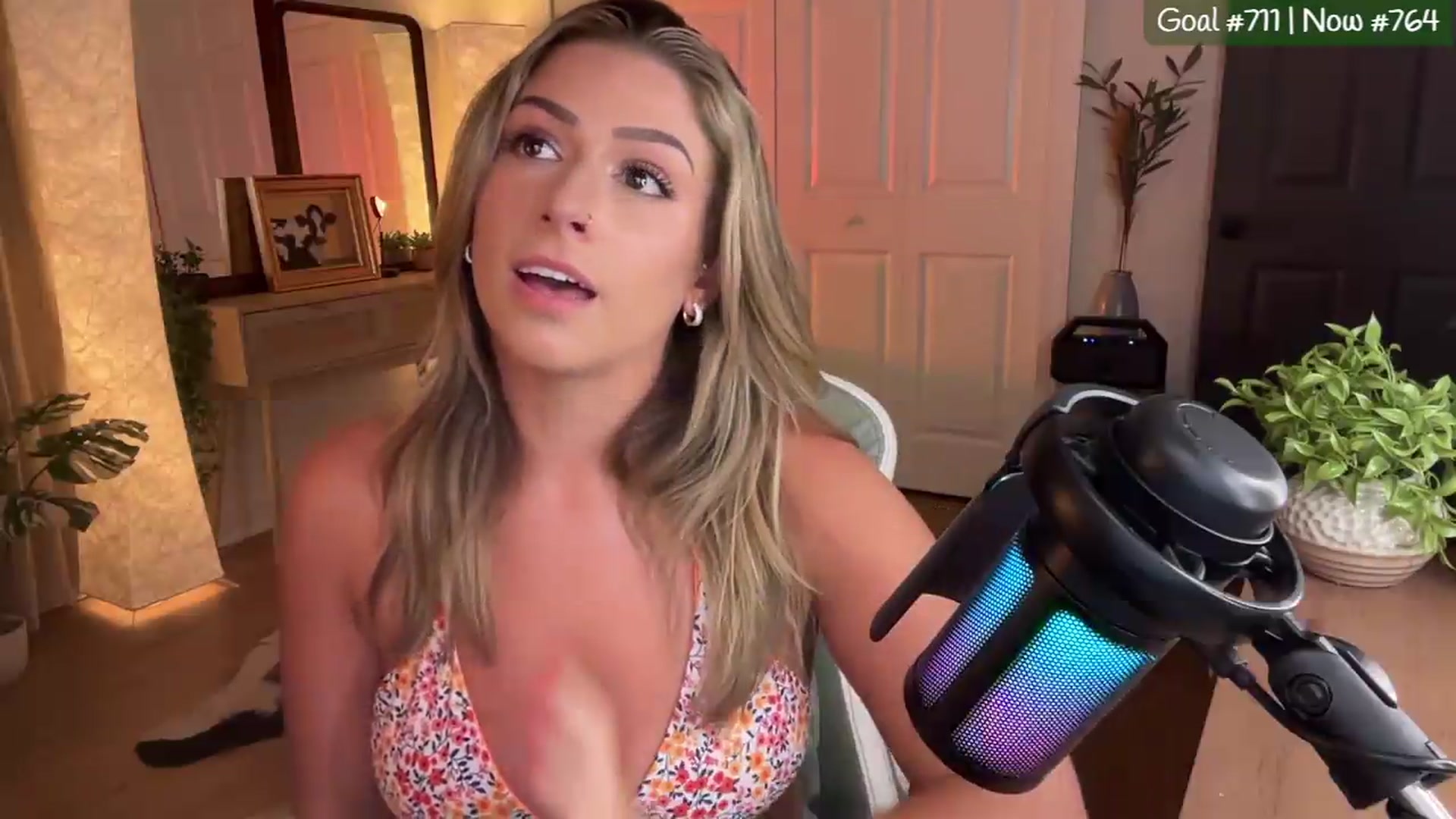 Gallery image thumbnail from Kaitlyn_'s myfreecams stream on, 08/01/2026, 04:35 image 7 of 20