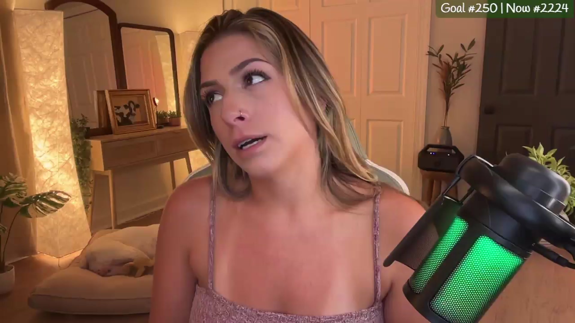 Gallery image thumbnail from Kaitlyn_'s myfreecams stream on, 08/07/2026, 04:29 image 14 of 20