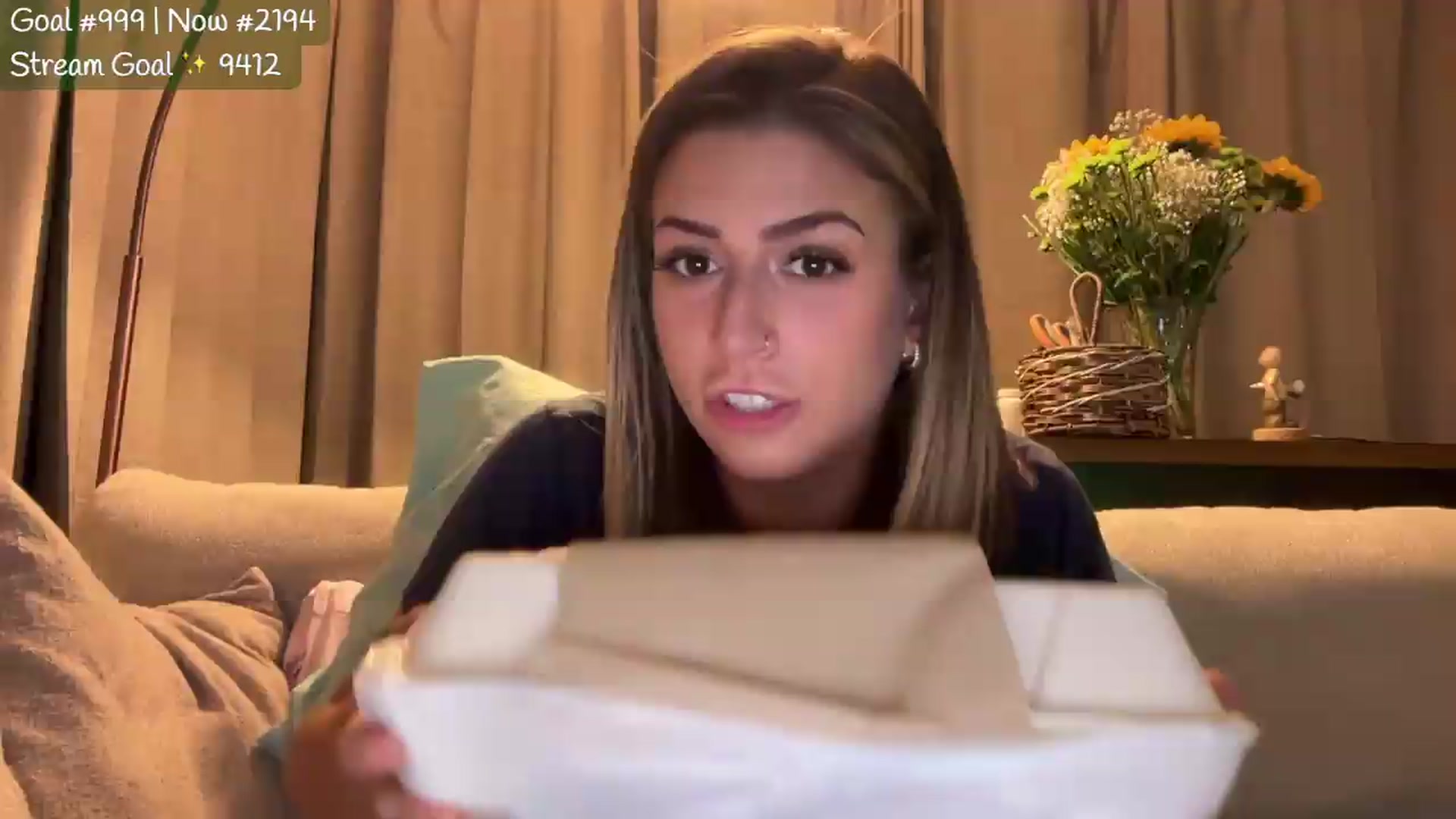 Gallery image thumbnail from Kaitlyn_'s myfreecams stream on, 08/21/2026, 02:54 image 8 of 20