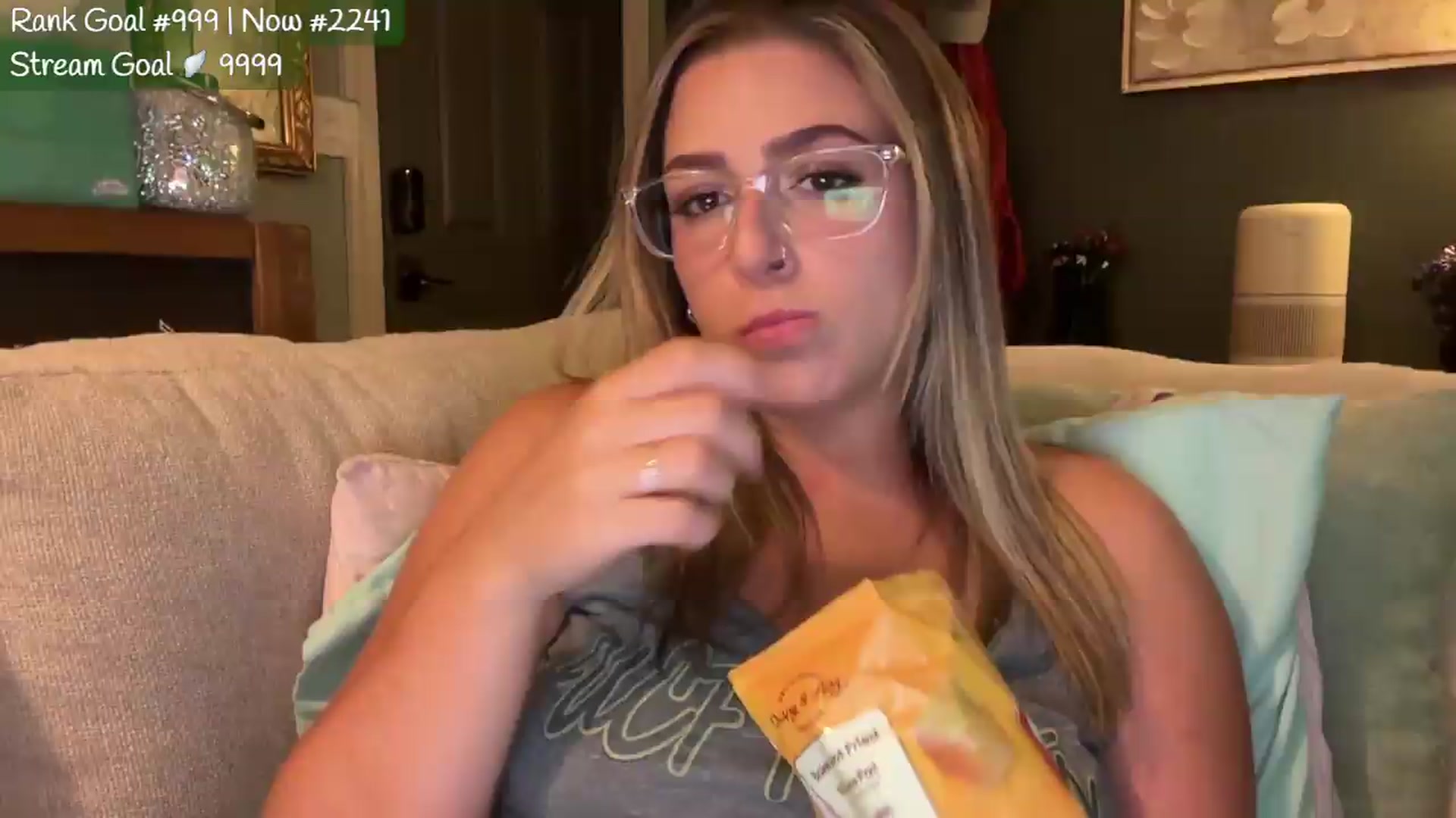 Gallery image thumbnail from Kaitlyn_'s myfreecams stream on, 08/23/2026, 02:21 image 11 of 20