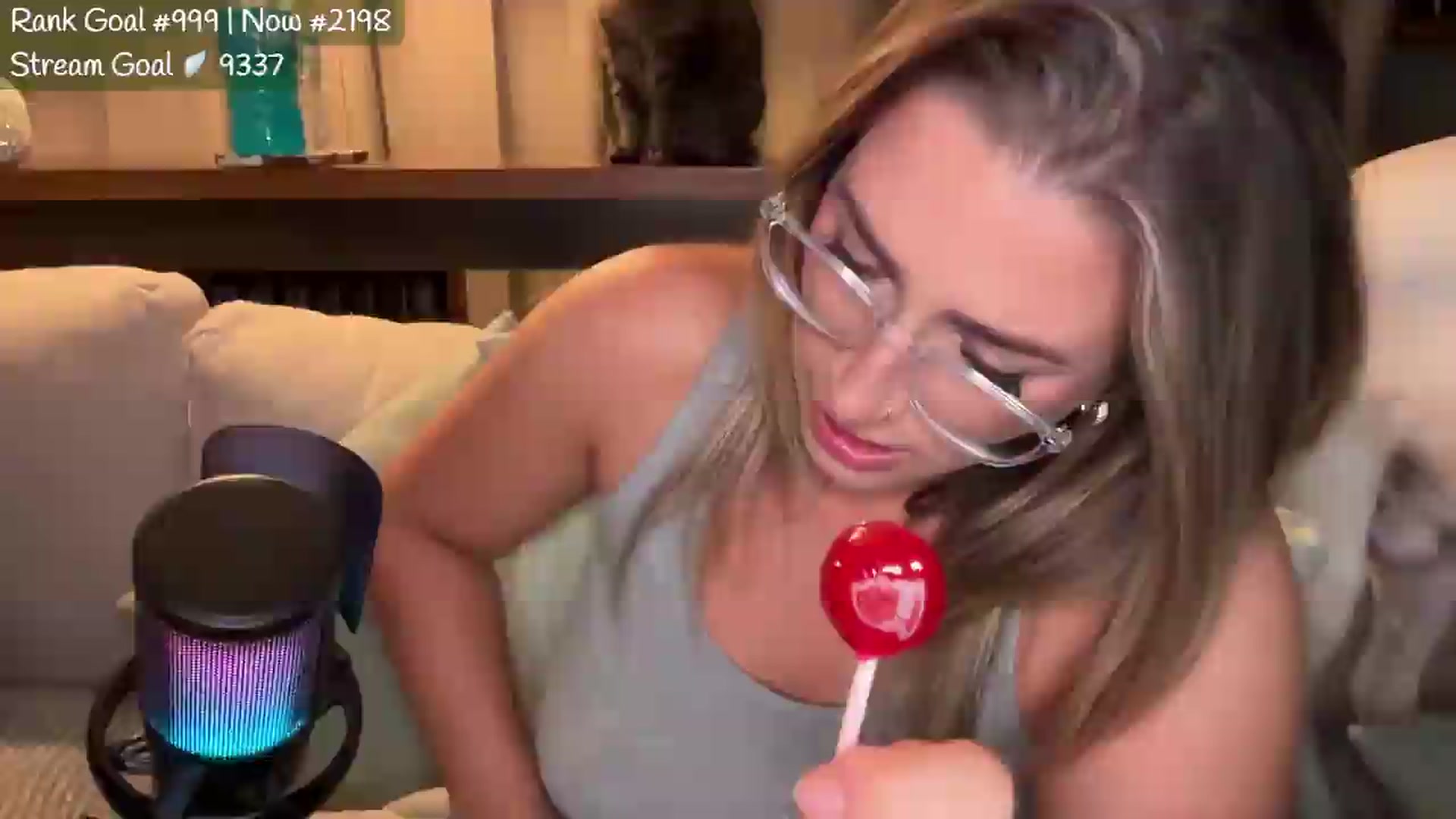 Gallery image thumbnail from Kaitlyn_'s myfreecams stream on, 08/25/2026, 04:07 image 17 of 20
