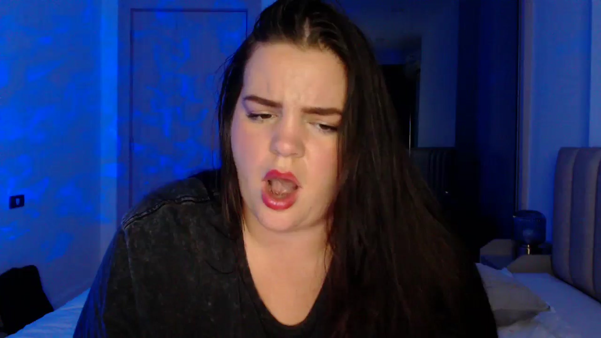 Gallery image thumbnail from Kaitlyn_xox's myfreecams stream on, 10/09/2023, 13:59 image 3 of 20
