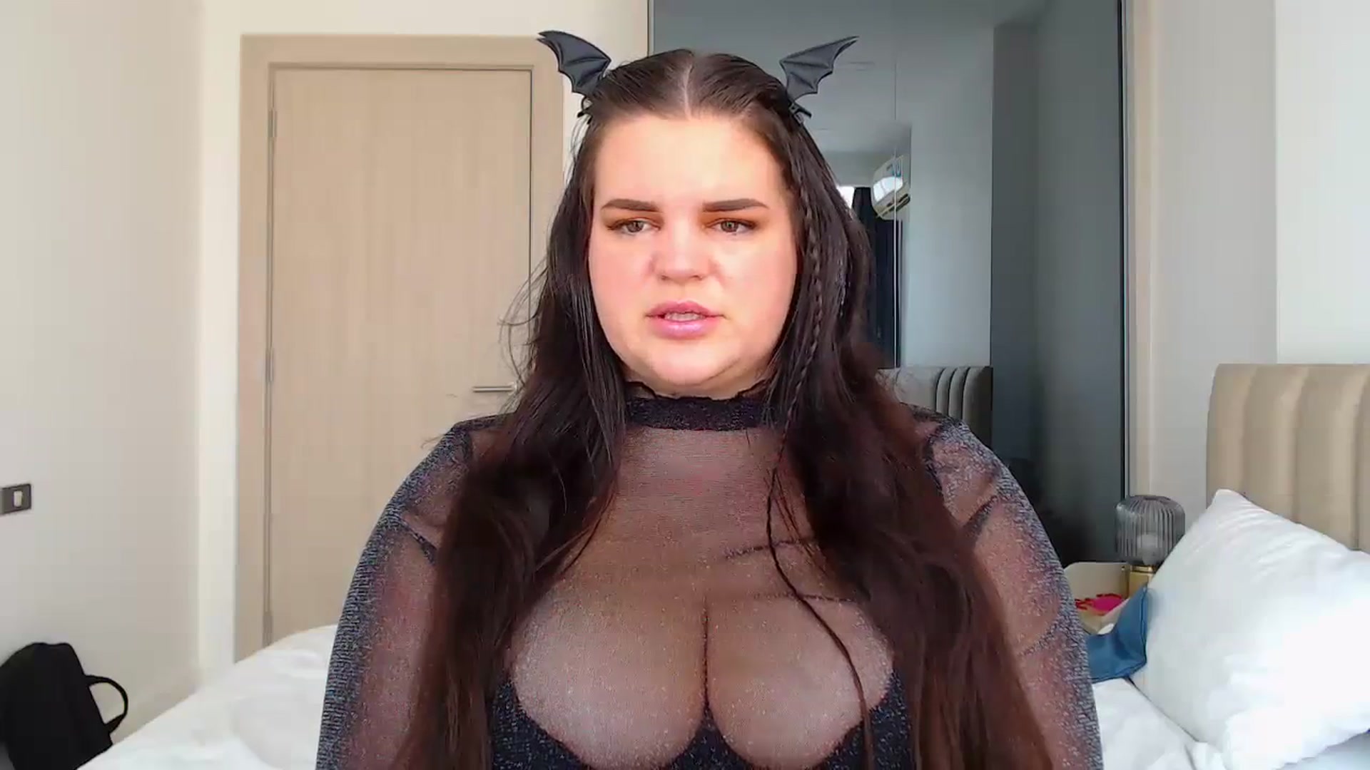 Gallery image thumbnail from Kaitlyn_xox's myfreecams stream on, 10/24/2023, 10:10 image 3 of 20