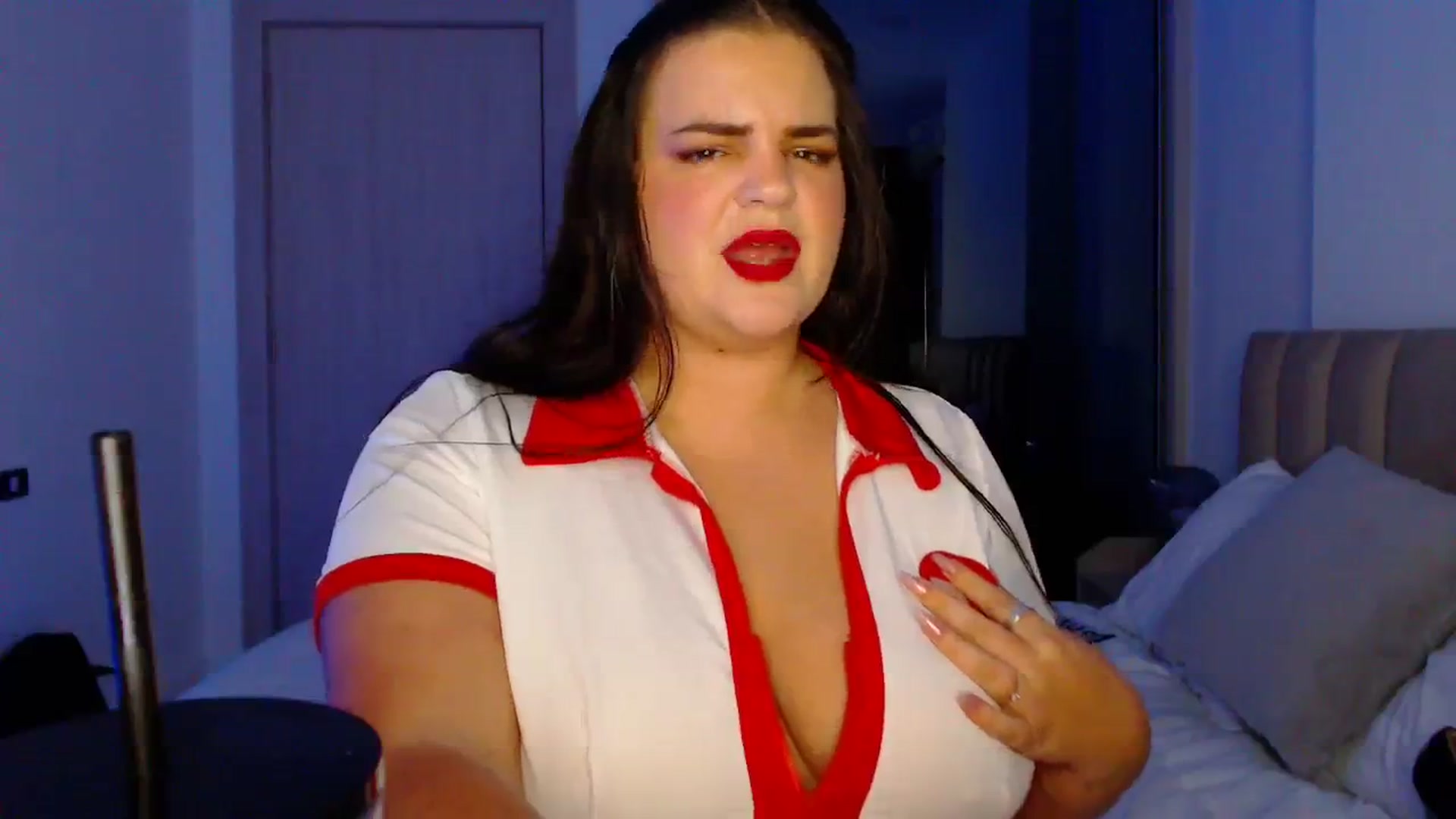 Gallery image thumbnail from Kaitlyn_xox's myfreecams stream on, 10/25/2023, 13:25 image 9 of 20