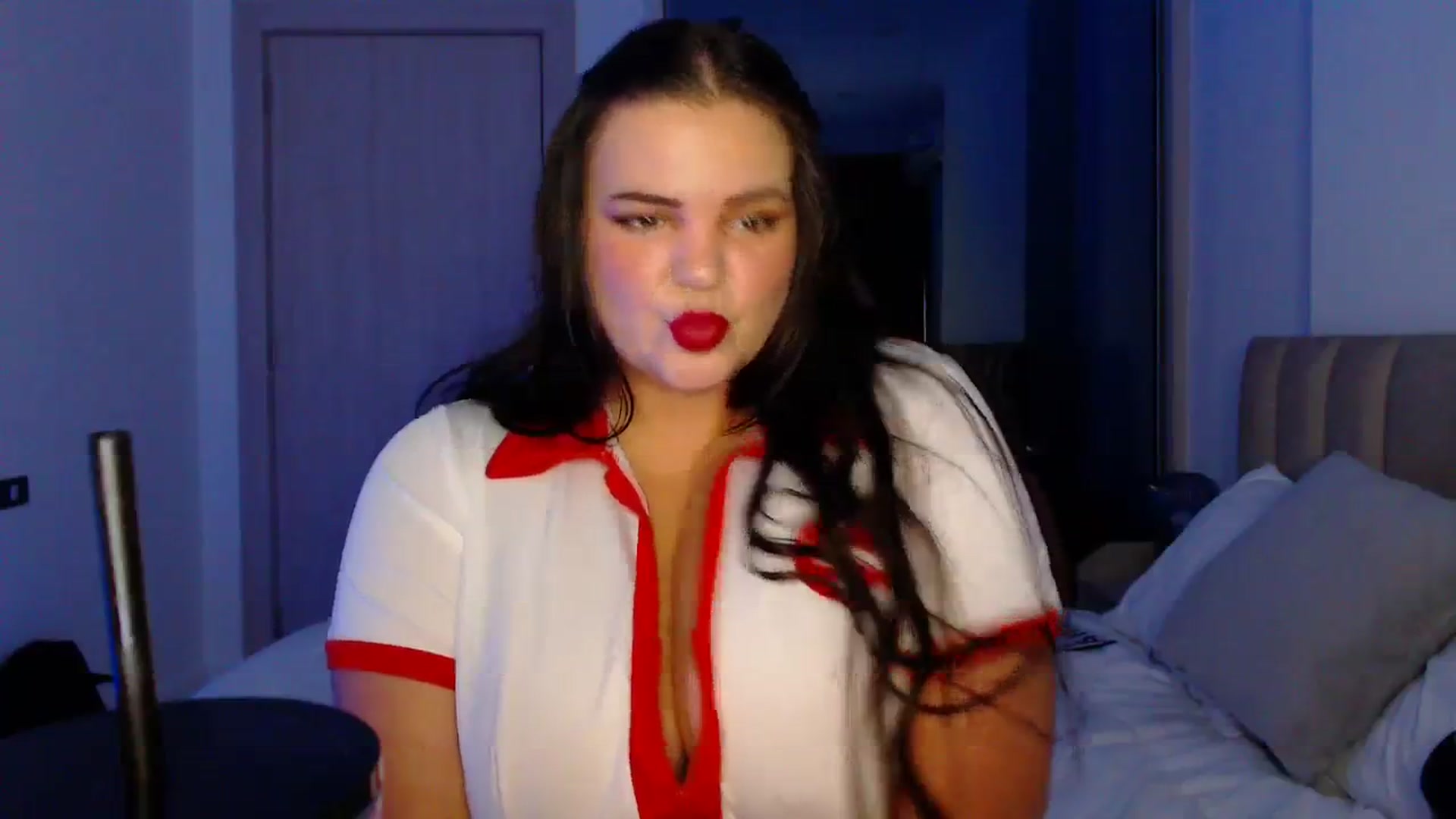 Gallery image thumbnail from Kaitlyn_xox's myfreecams stream on, 10/25/2023, 13:25 image 8 of 20
