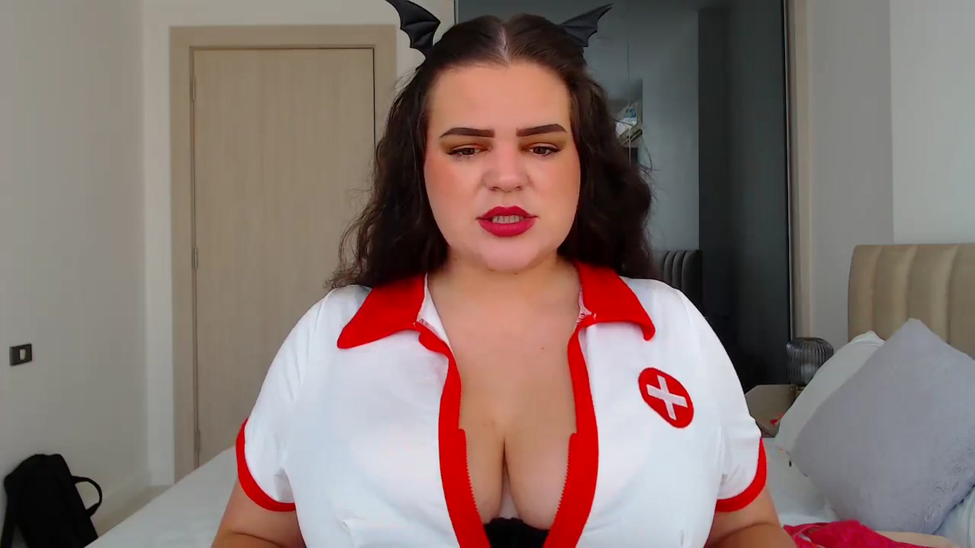 Gallery image thumbnail from Kaitlyn_xox's myfreecams stream on, 10/26/2023, 09:49 image 15 of 20