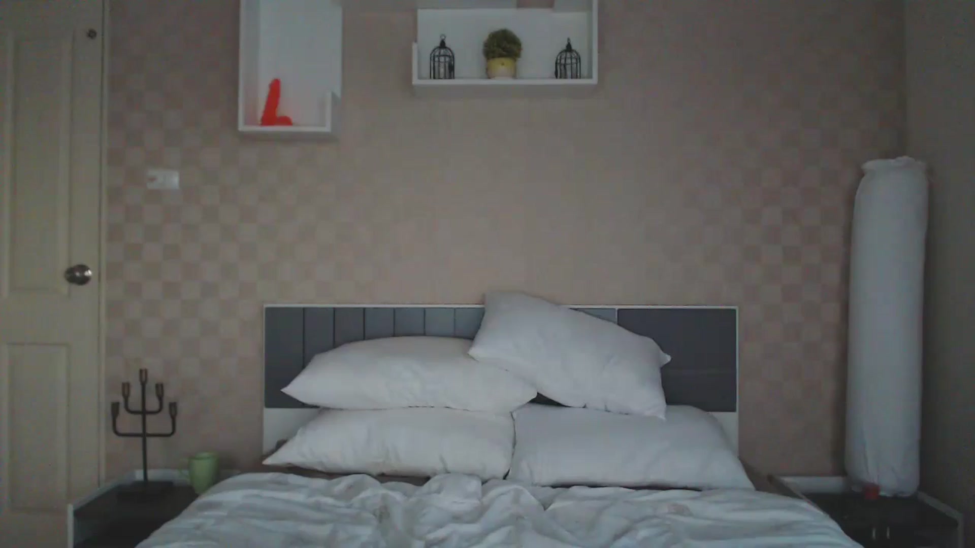 Gallery image thumbnail from Kaitlyn_xox's myfreecams stream on, 11/06/2023, 11:00 image 9 of 20