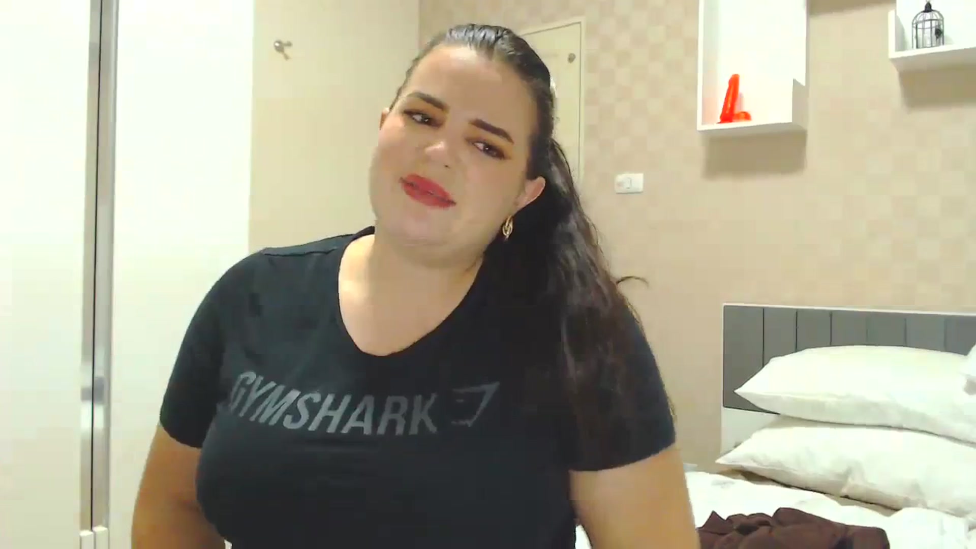 Gallery image thumbnail from Kaitlyn_xox's myfreecams stream on, 11/06/2023, 11:00 image 20 of 20