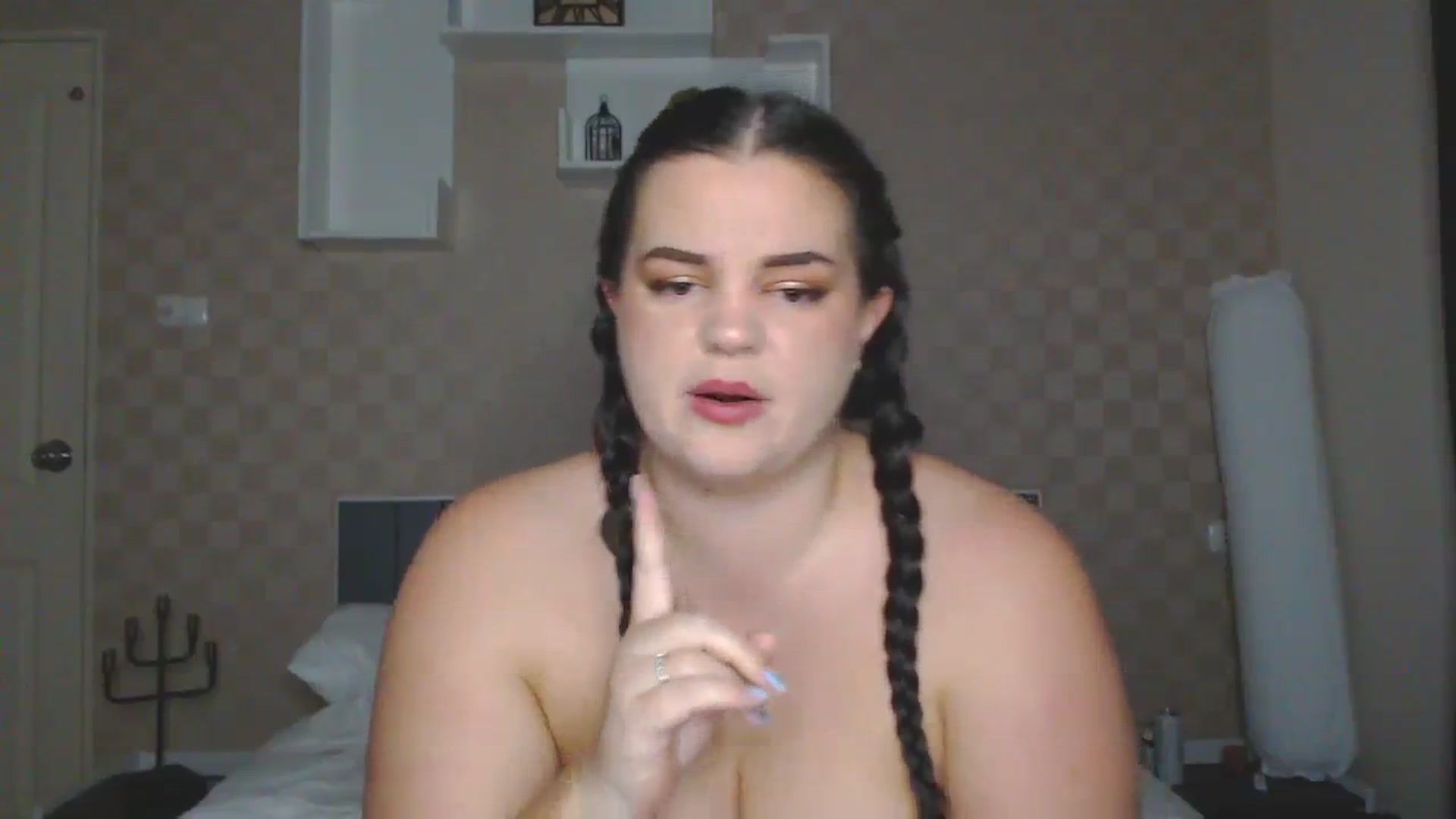 Gallery image thumbnail from Kaitlyn_xox's myfreecams stream on, 11/14/2023, 12:33 image 2 of 20