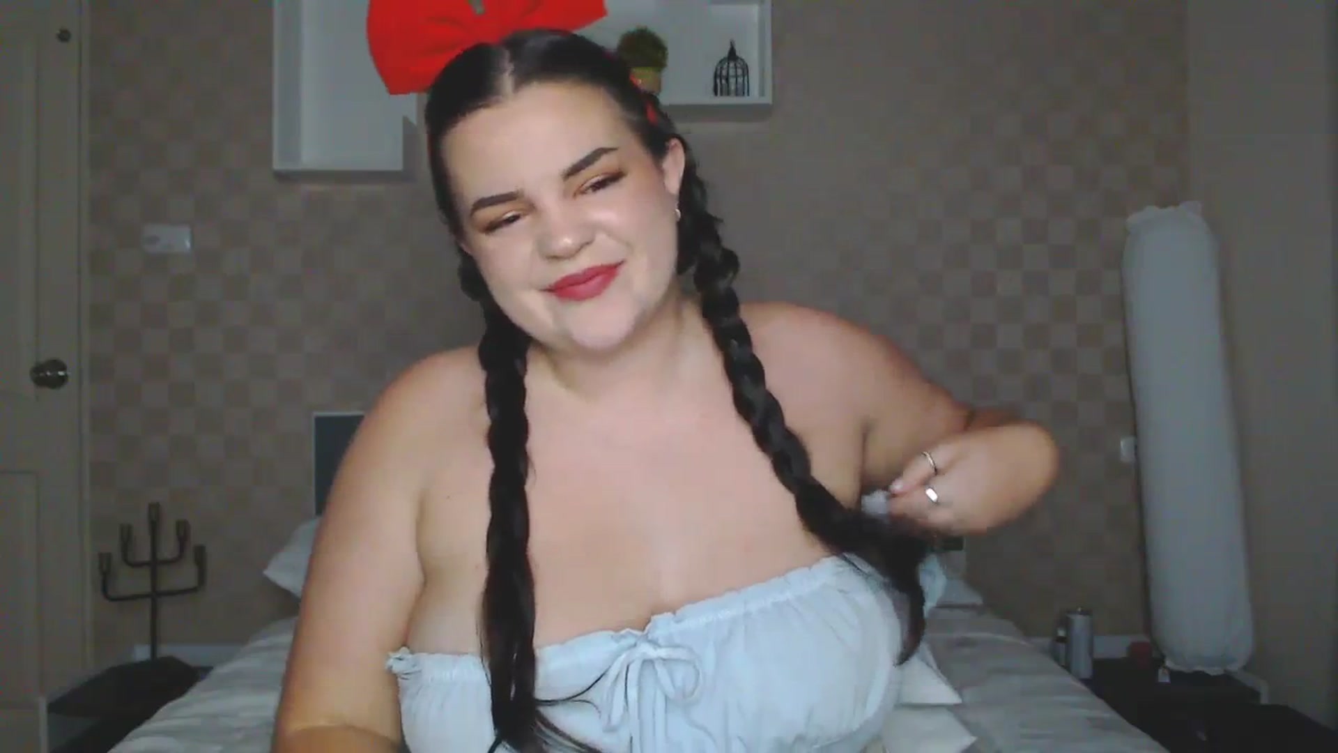 Gallery image thumbnail from Kaitlyn_xox's myfreecams stream on, 11/14/2023, 12:33 image 19 of 20