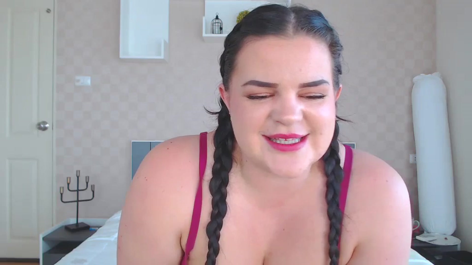 Gallery image thumbnail from Kaitlyn_xox's myfreecams stream on, 11/15/2023, 08:56 image 7 of 20