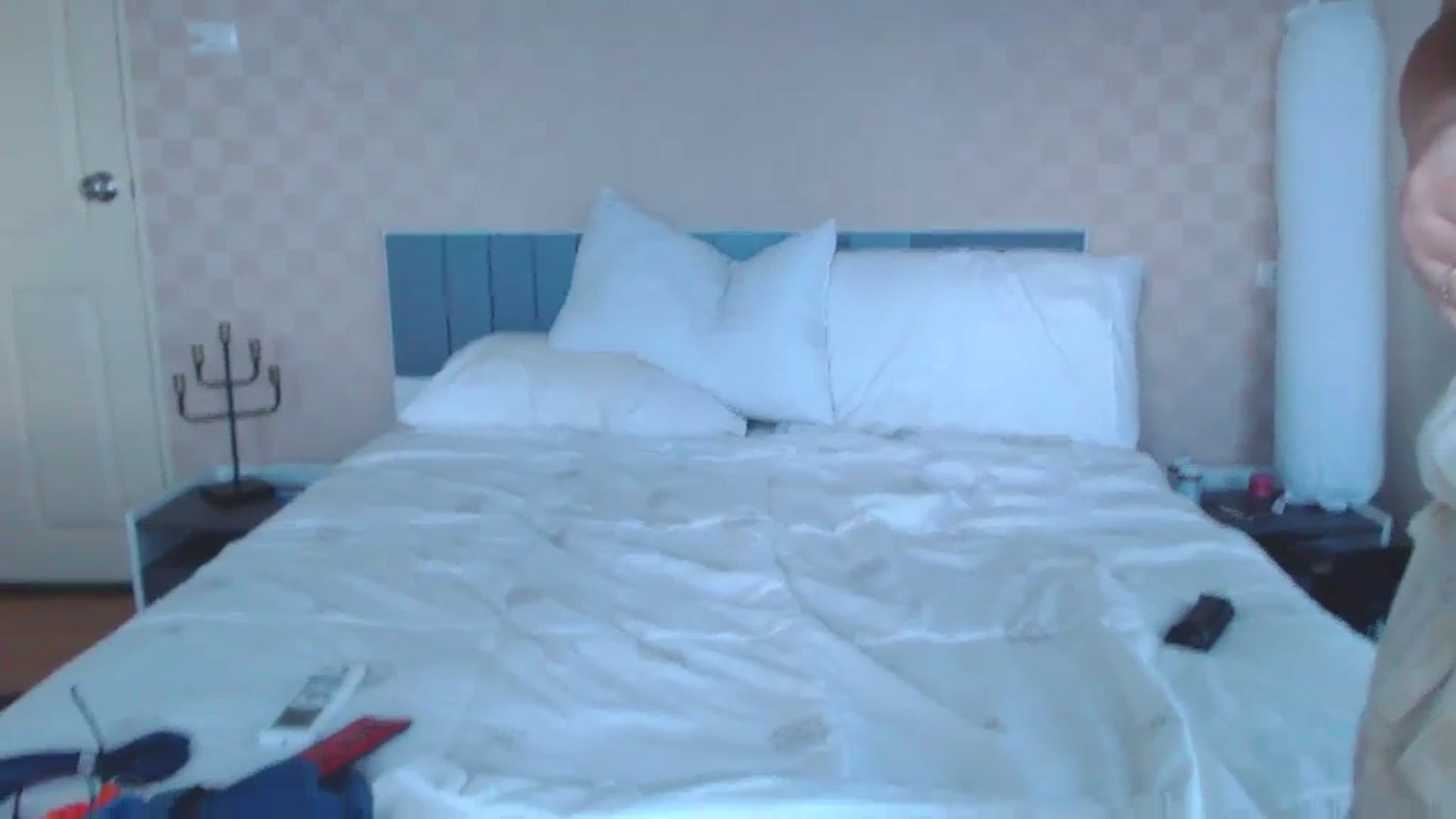 Gallery image thumbnail from Kaitlyn_xox's myfreecams stream on, 11/16/2023, 10:57 image 2 of 20
