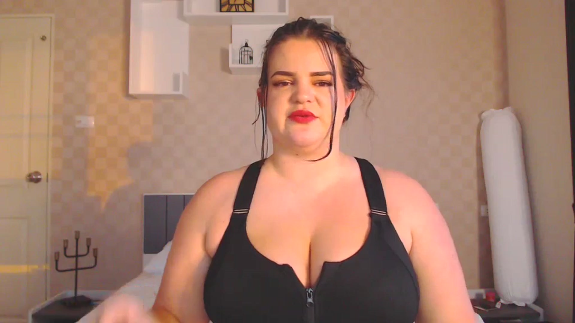 Gallery image thumbnail from Kaitlyn_xox's myfreecams stream on, 11/16/2023, 10:57 image 14 of 20