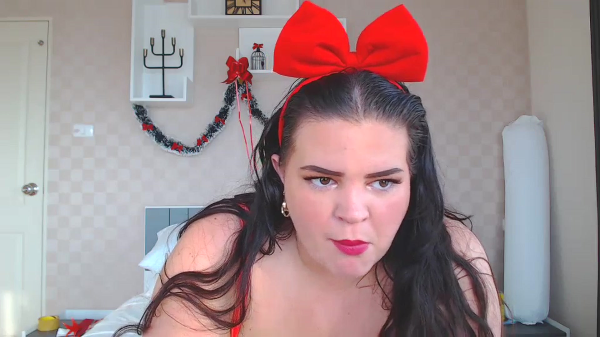 Gallery image thumbnail from Kaitlyn_xox's myfreecams stream on, 11/28/2023, 09:36 image 15 of 20