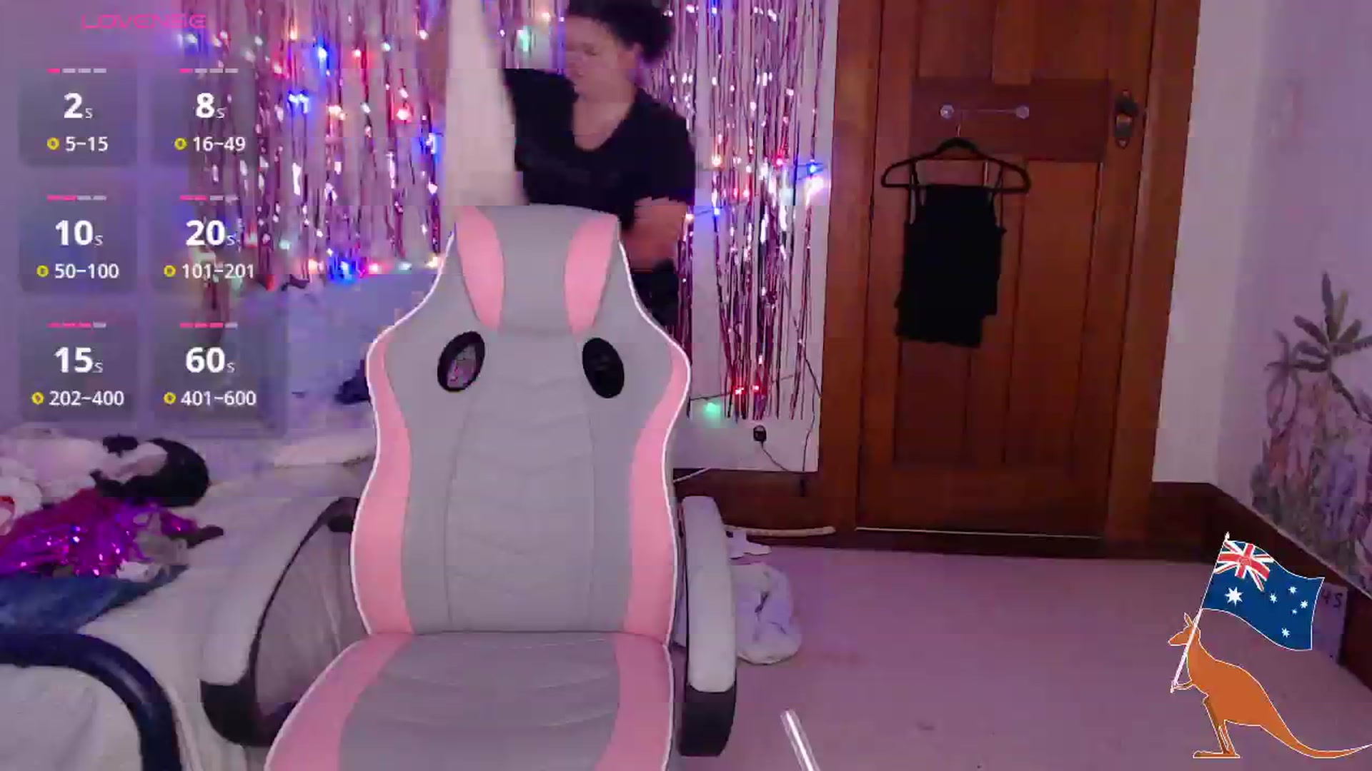 Gallery image thumbnail from Kaitlyn_xox's myfreecams stream on, 04/14/2025, 08:38 image 10 of 20