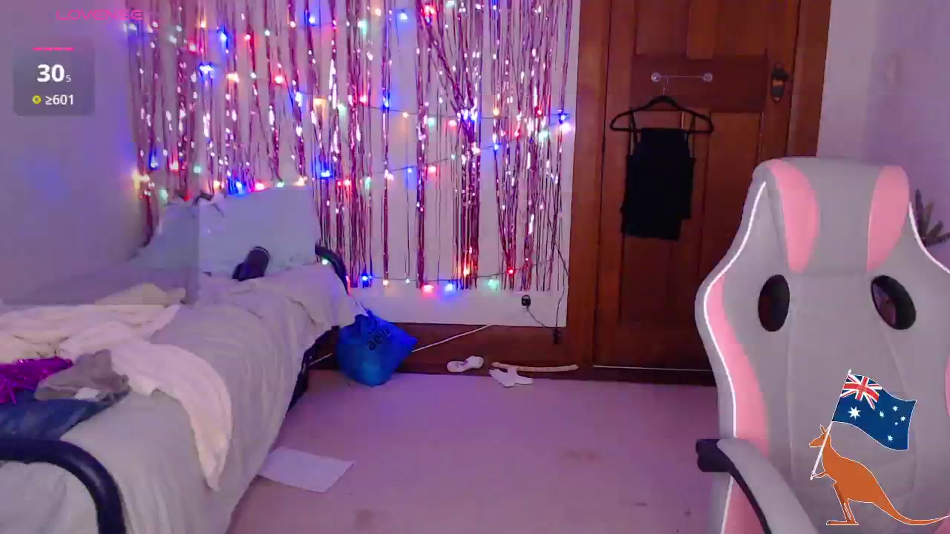 Gallery image thumbnail from Kaitlyn_xox's myfreecams stream on, 04/14/2025, 08:38 image 2 of 20