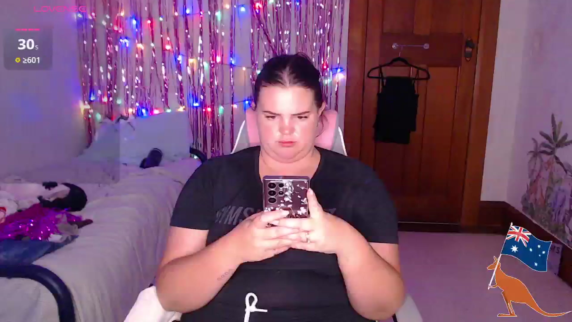 Gallery image thumbnail from Kaitlyn_xox's myfreecams stream on, 04/14/2025, 08:38 image 17 of 20