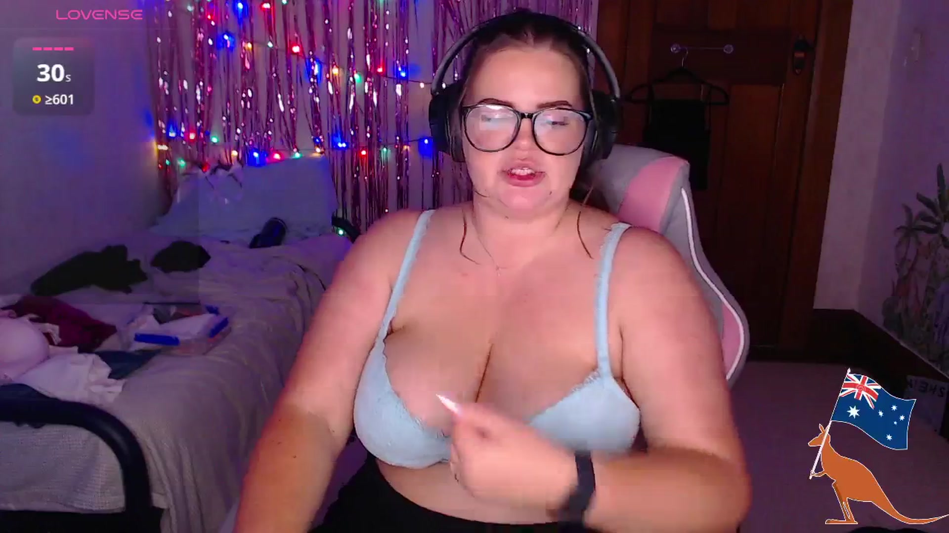 Gallery image thumbnail from Kaitlyn_xox's myfreecams stream on, 04/15/2025, 13:46 image 8 of 20