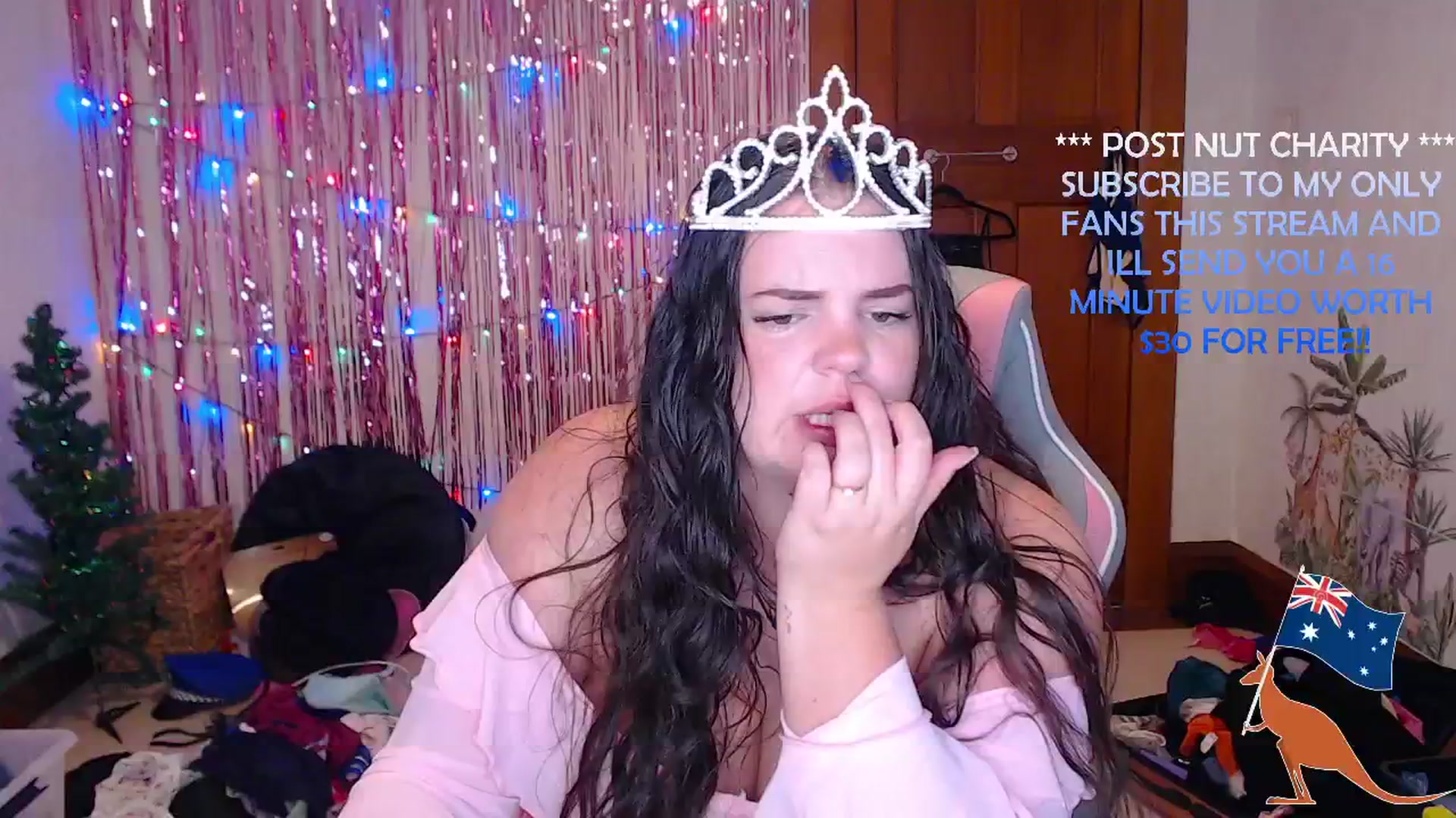 Gallery image thumbnail from Kaitlyn_xox's myfreecams stream on, 04/28/2025, 10:24 image 19 of 20