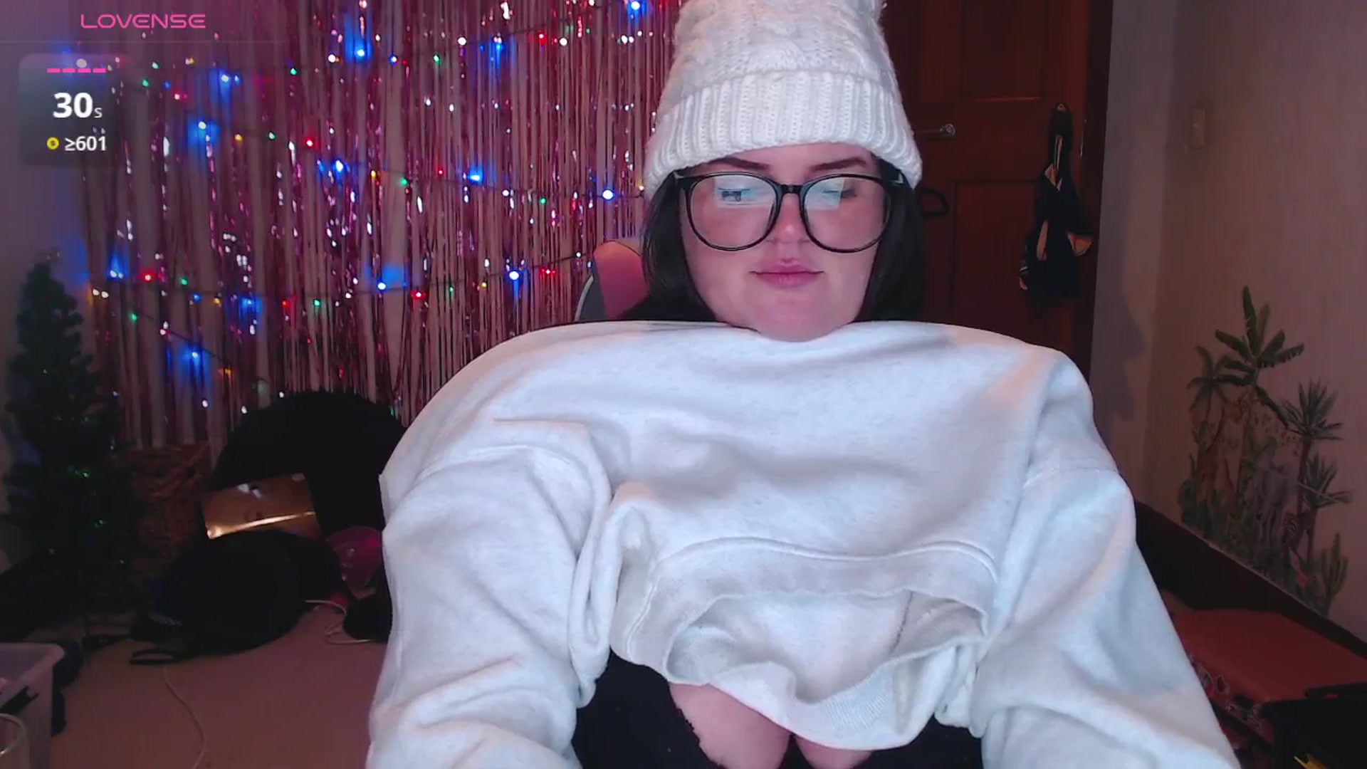 Gallery image thumbnail from Kaitlyn_xox's myfreecams stream on, 05/03/2025, 09:31 image 7 of 20