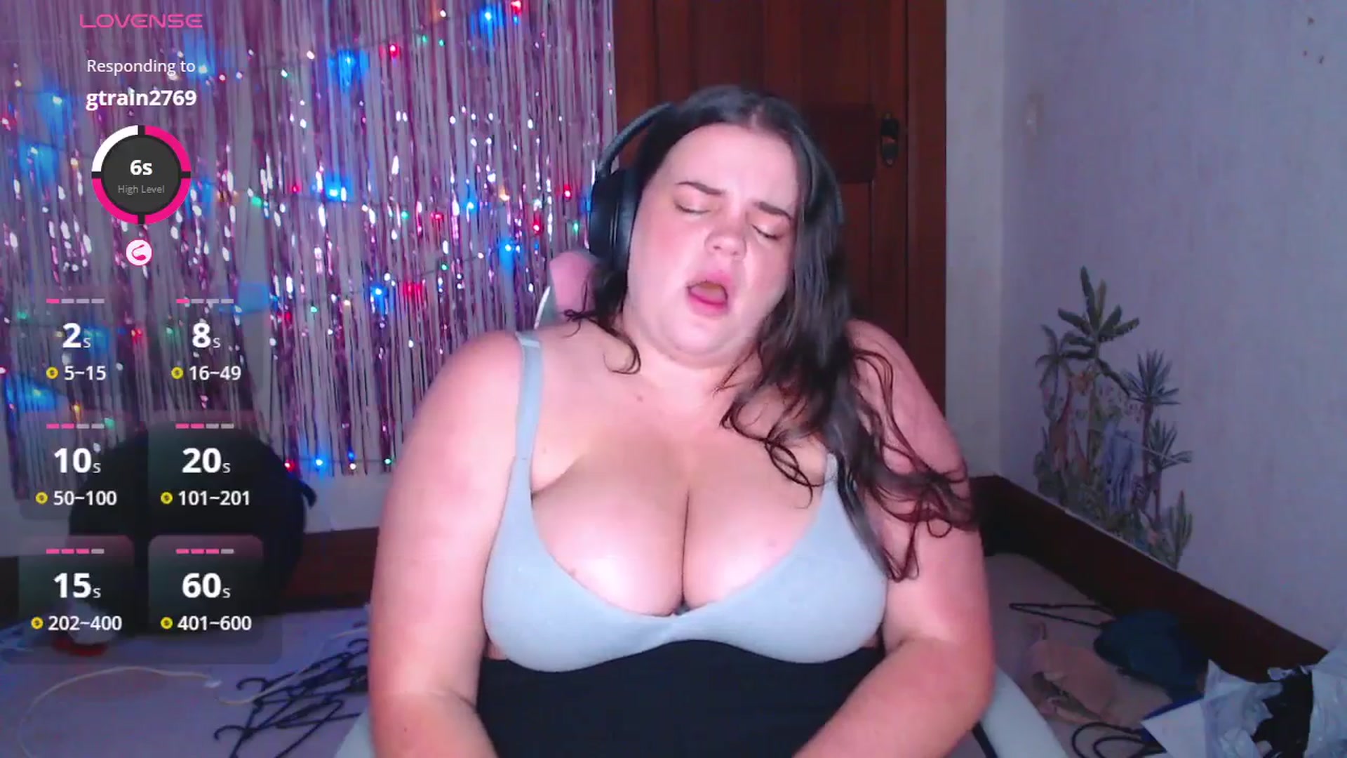 Gallery image thumbnail from Kaitlyn_xox's myfreecams stream on, 05/13/2025, 13:06 image 17 of 20