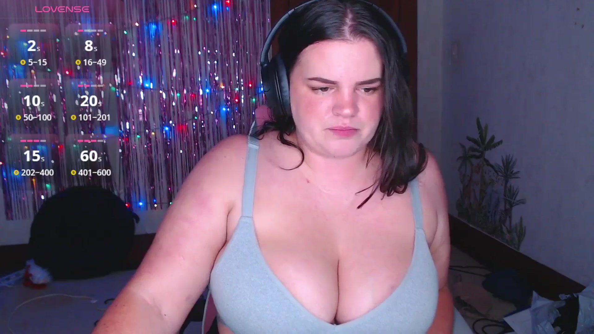 Gallery image thumbnail from Kaitlyn_xox's myfreecams stream on, 05/13/2025, 13:06 image 16 of 20