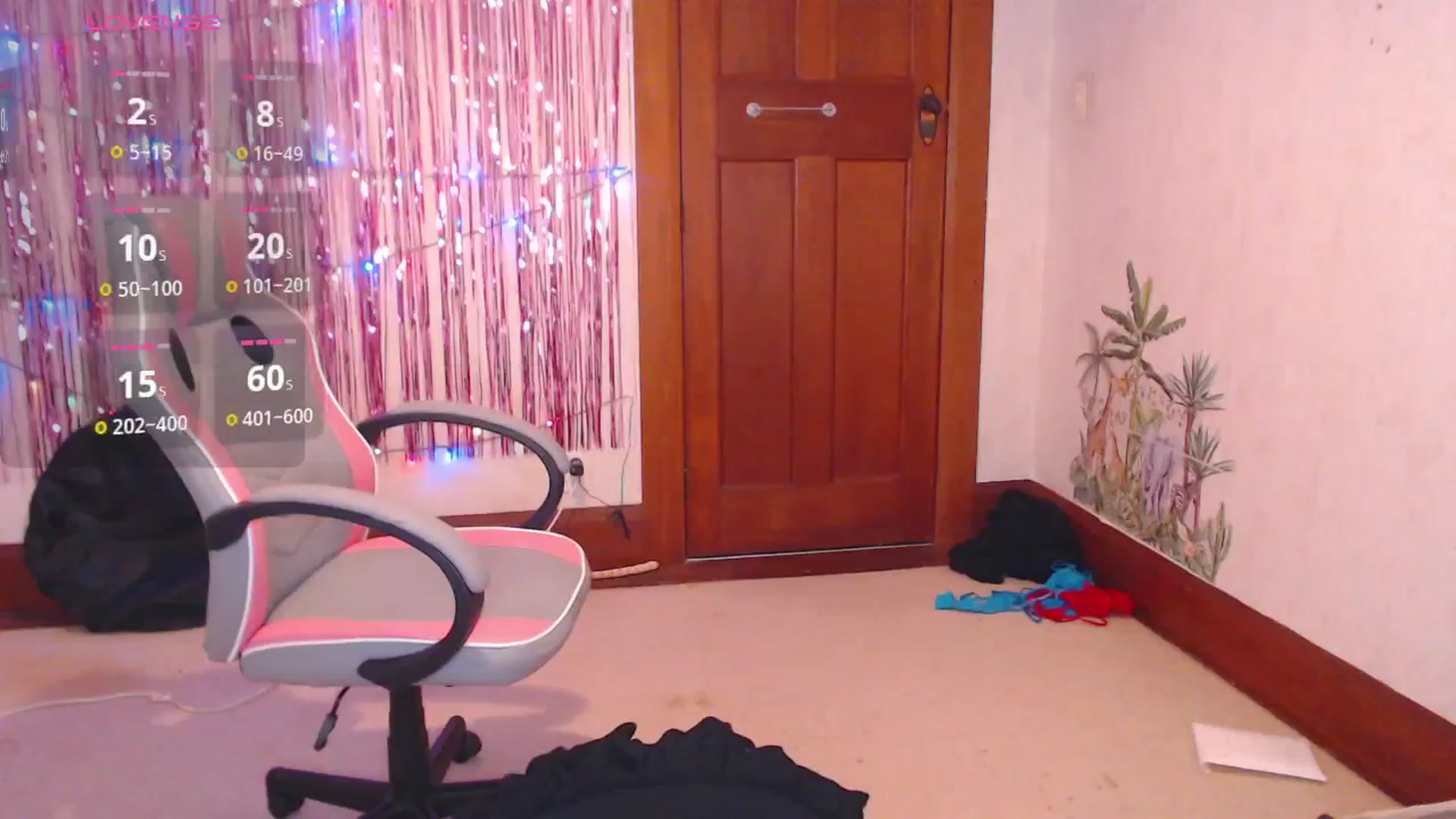 Gallery image thumbnail from Kaitlyn_xox's myfreecams stream on, 05/15/2025, 13:05 image 1 of 20