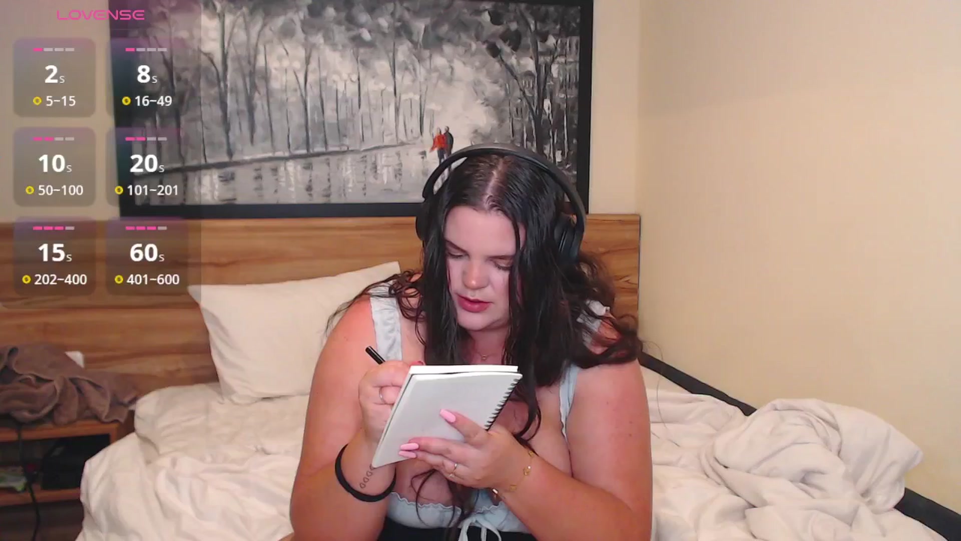 Gallery image thumbnail from Kaitlyn_xox's myfreecams stream on, 06/03/2025, 11:38 image 6 of 20
