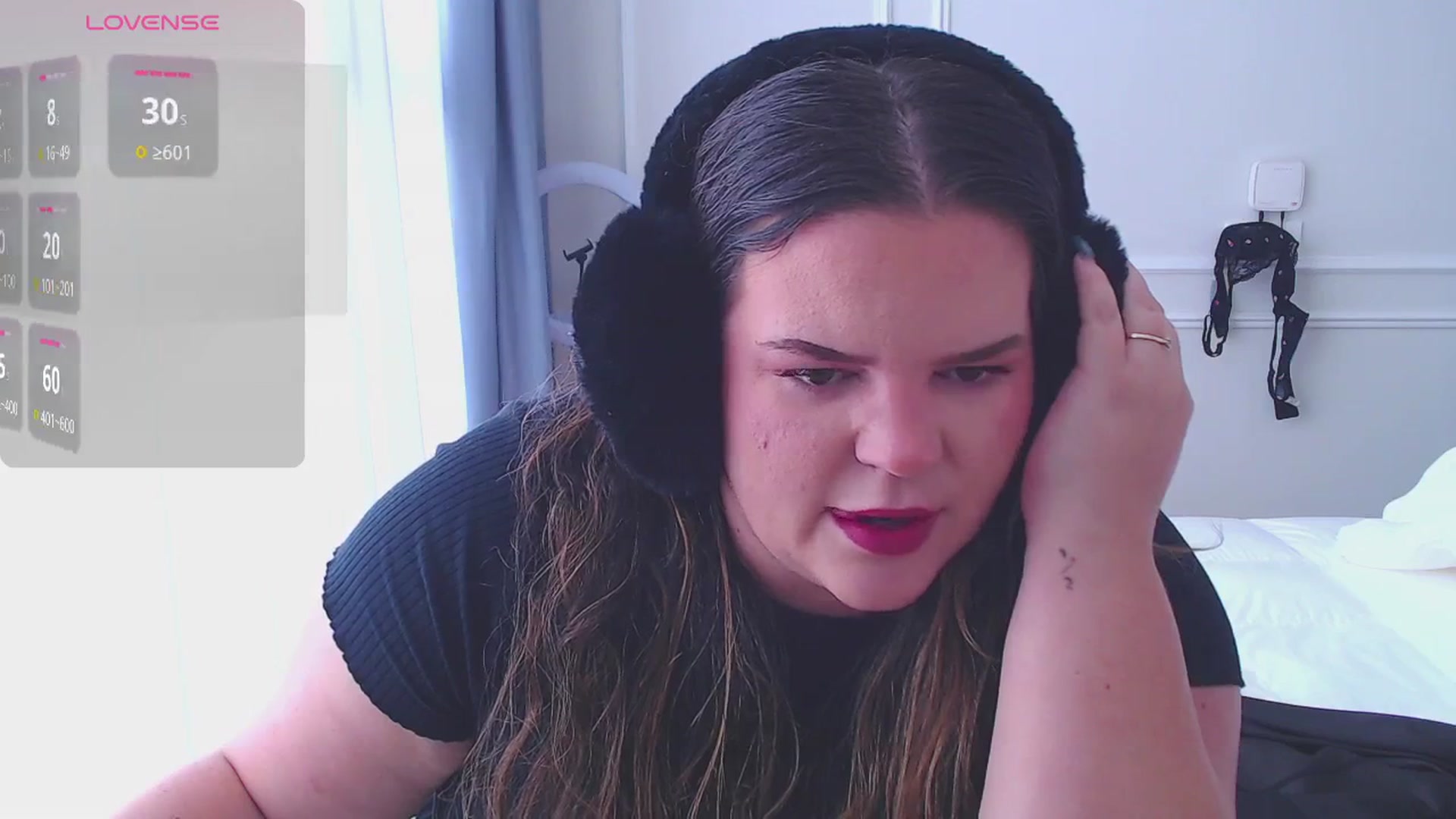Gallery image thumbnail from Kaitlyn_xox's myfreecams stream on, 12/28/2025, 09:47 image 7 of 20