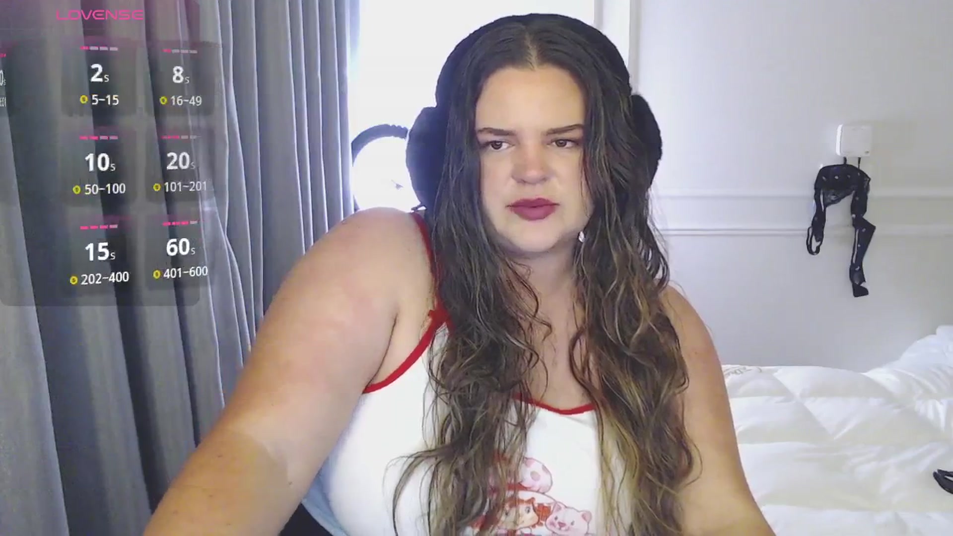 Gallery image thumbnail from Kaitlyn_xox's myfreecams stream on, 12/28/2025, 15:26 image 12 of 20