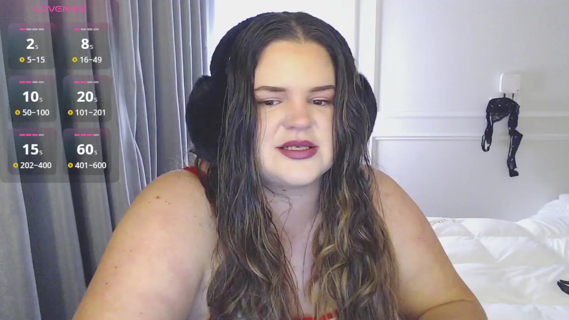 Gallery image thumbnail from Kaitlyn_xox's myfreecams stream on, 12/28/2025, 15:26 image 15 of 20