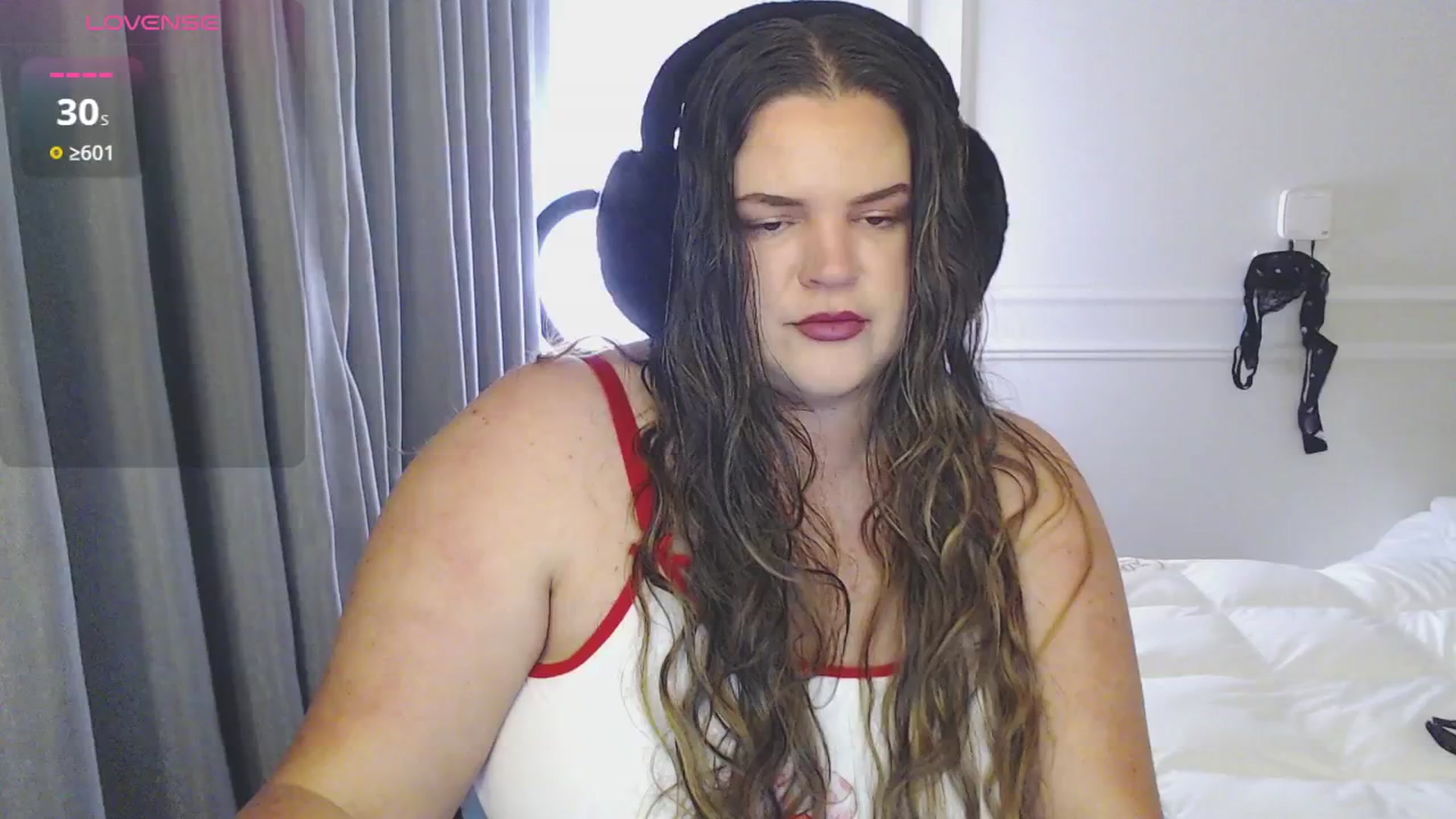 Gallery image thumbnail from Kaitlyn_xox's myfreecams stream on, 12/28/2025, 15:26 image 8 of 20