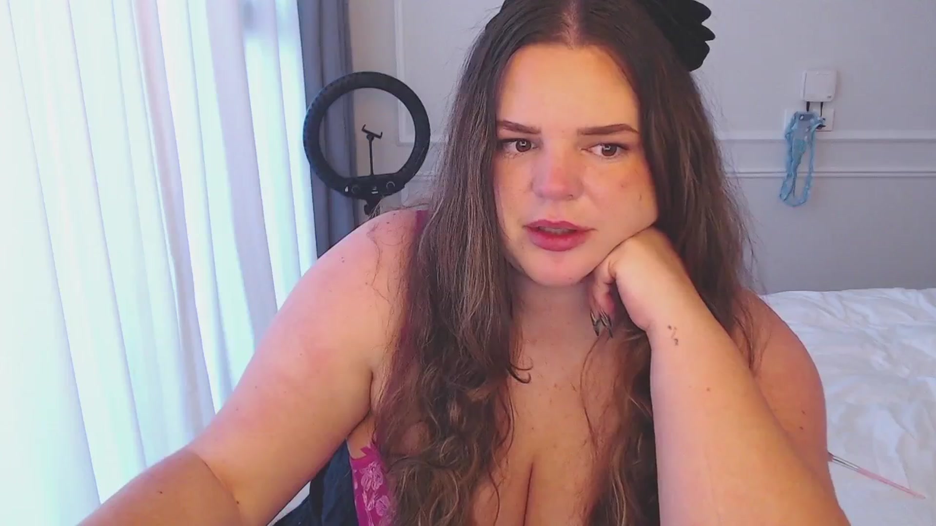 Gallery image thumbnail from Kaitlyn_xox's myfreecams stream on, 01/20/2026, 11:20 image 6 of 20