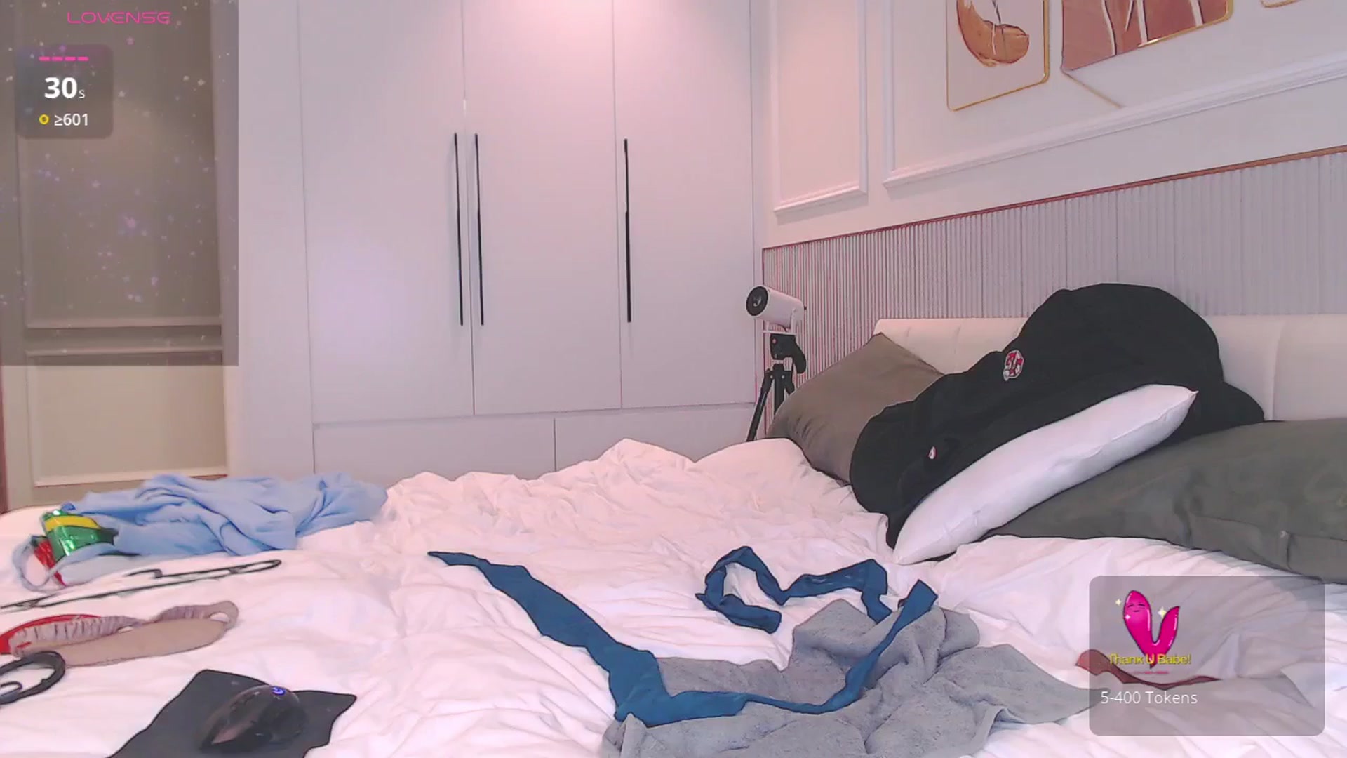 Gallery image thumbnail from Kaitlyn_xox's myfreecams stream on, 04/09/2026, 12:04 image 9 of 20