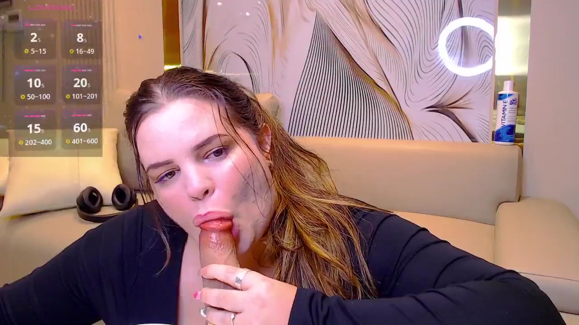 Gallery image thumbnail from Kaitlyn_xox's myfreecams stream on, 04/22/2026, 14:16 image 13 of 20