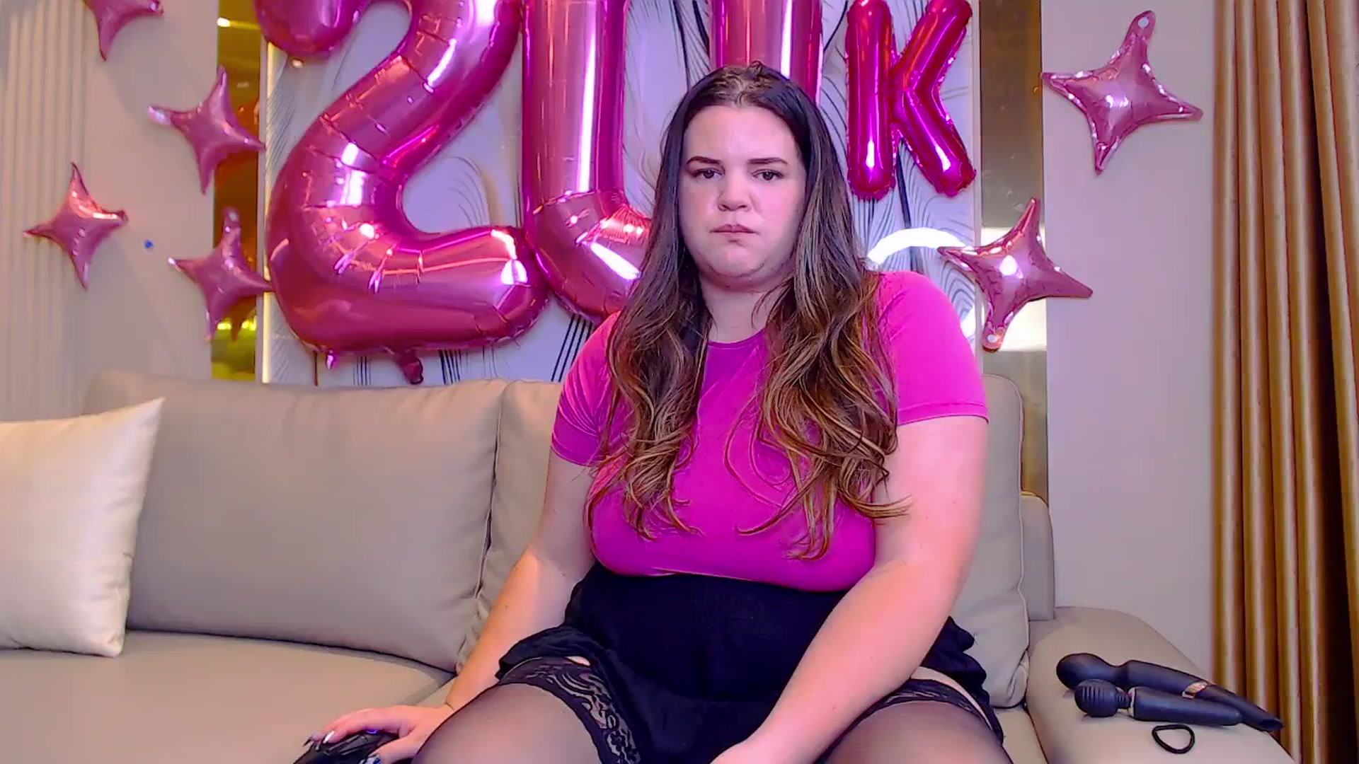 Gallery image thumbnail from Kaitlyn_xox's myfreecams stream on, 04/25/2026, 12:26 image 6 of 20