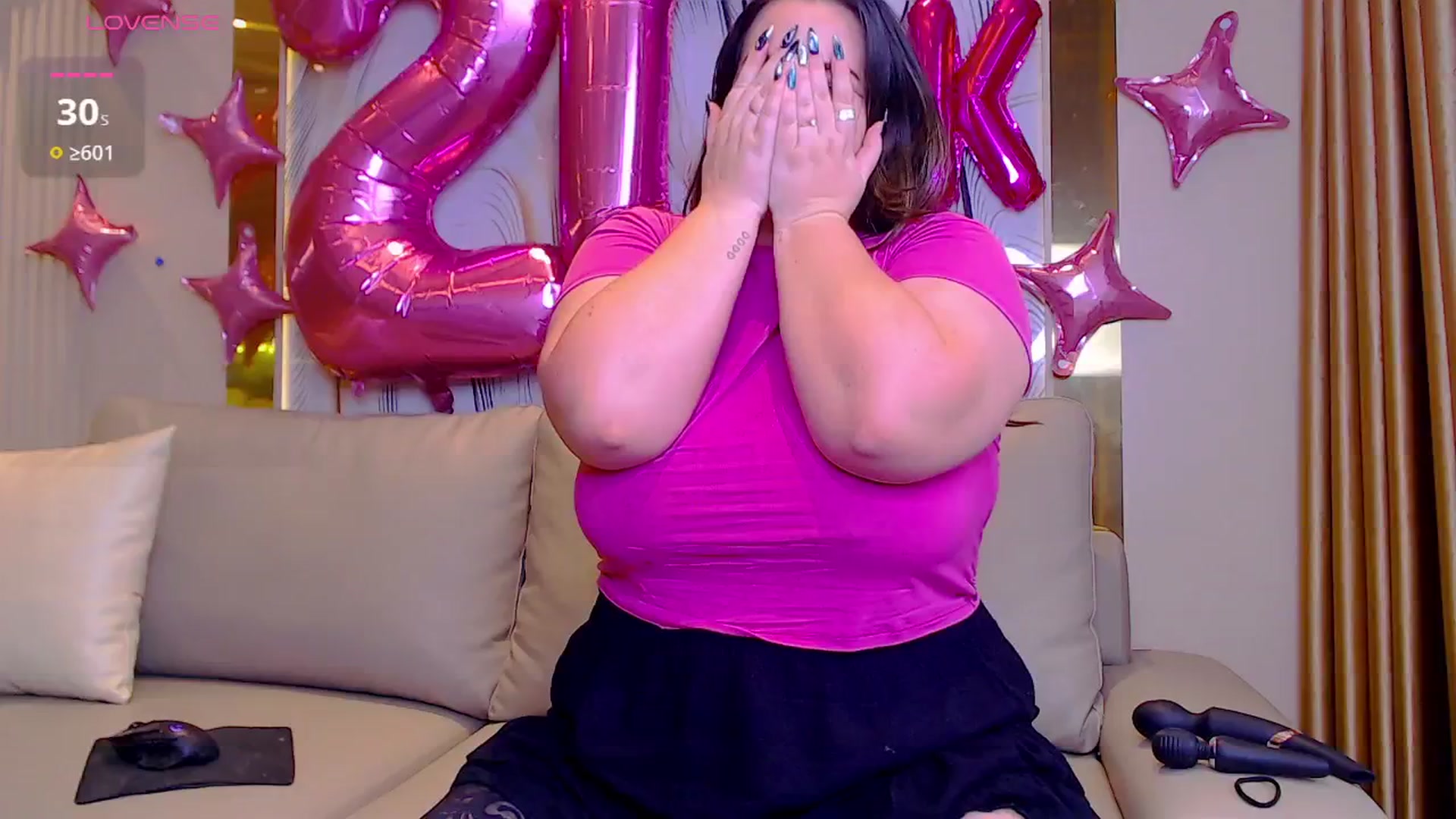 Gallery image thumbnail from Kaitlyn_xox's myfreecams stream on, 04/25/2026, 12:26 image 7 of 20