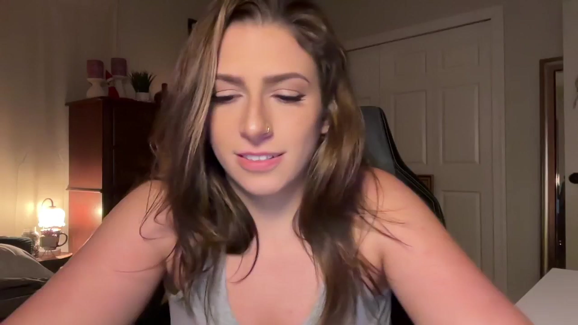 Gallery image thumbnail from Kaitlynnn's myfreecams stream on, 11/08/2025, 06:21 image 8 of 20