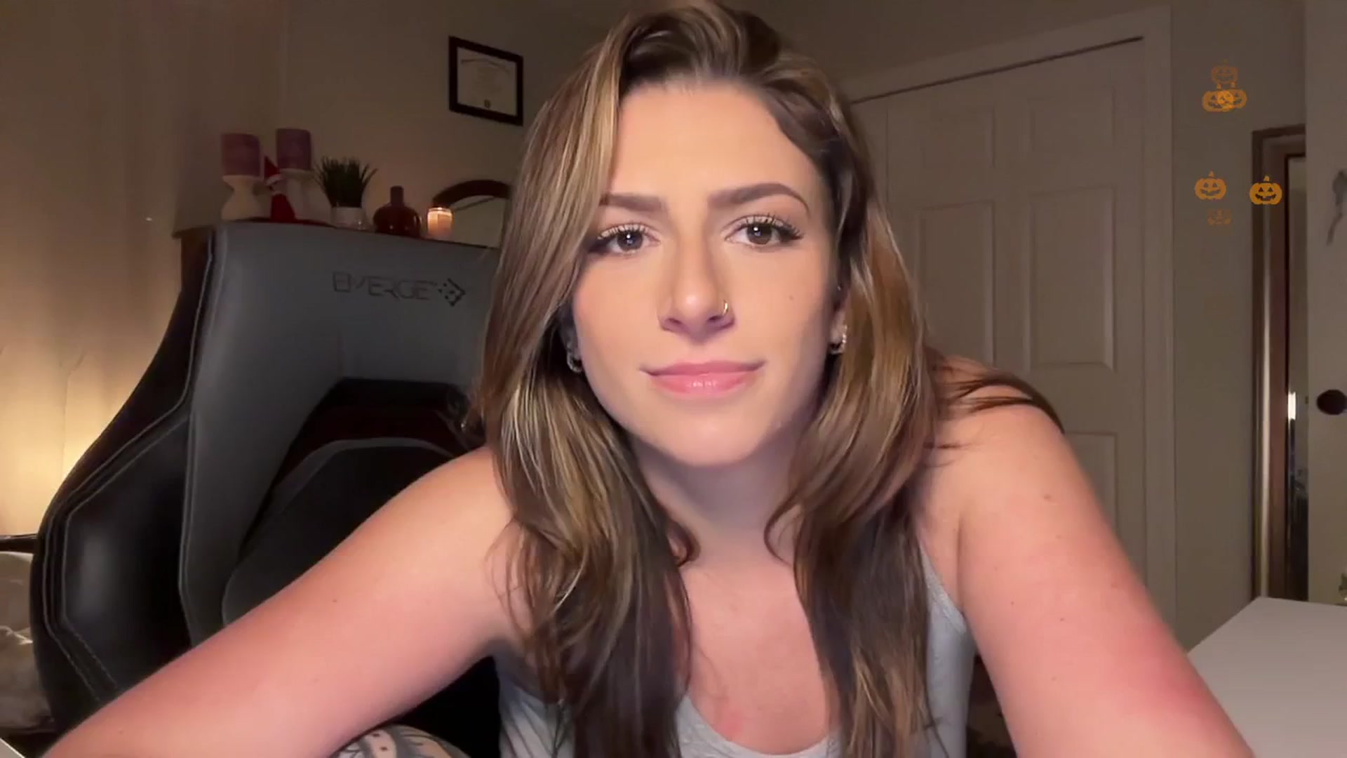 Gallery image thumbnail from Kaitlynnn's myfreecams stream on, 11/08/2025, 06:21 image 3 of 20