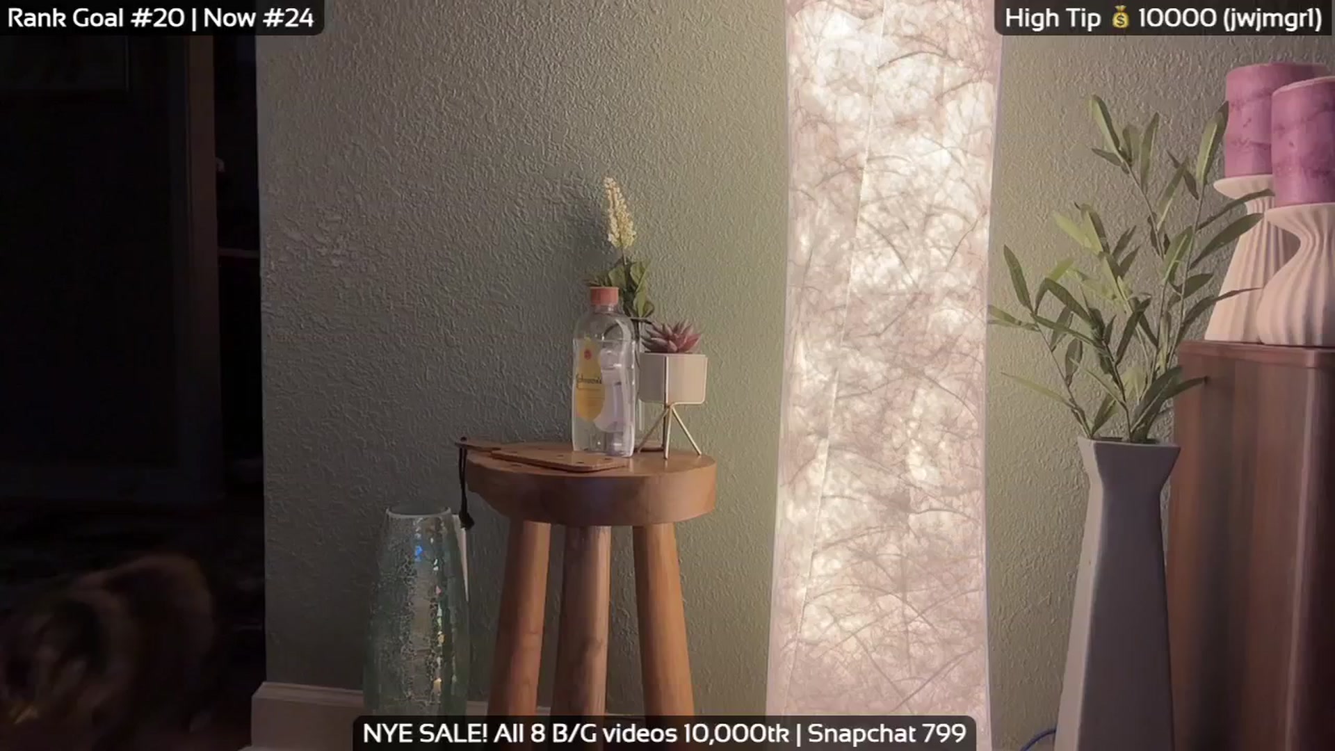 Gallery image thumbnail from Kaitlynnn's myfreecams stream on, 01/02/2026, 24:02 image 10 of 20