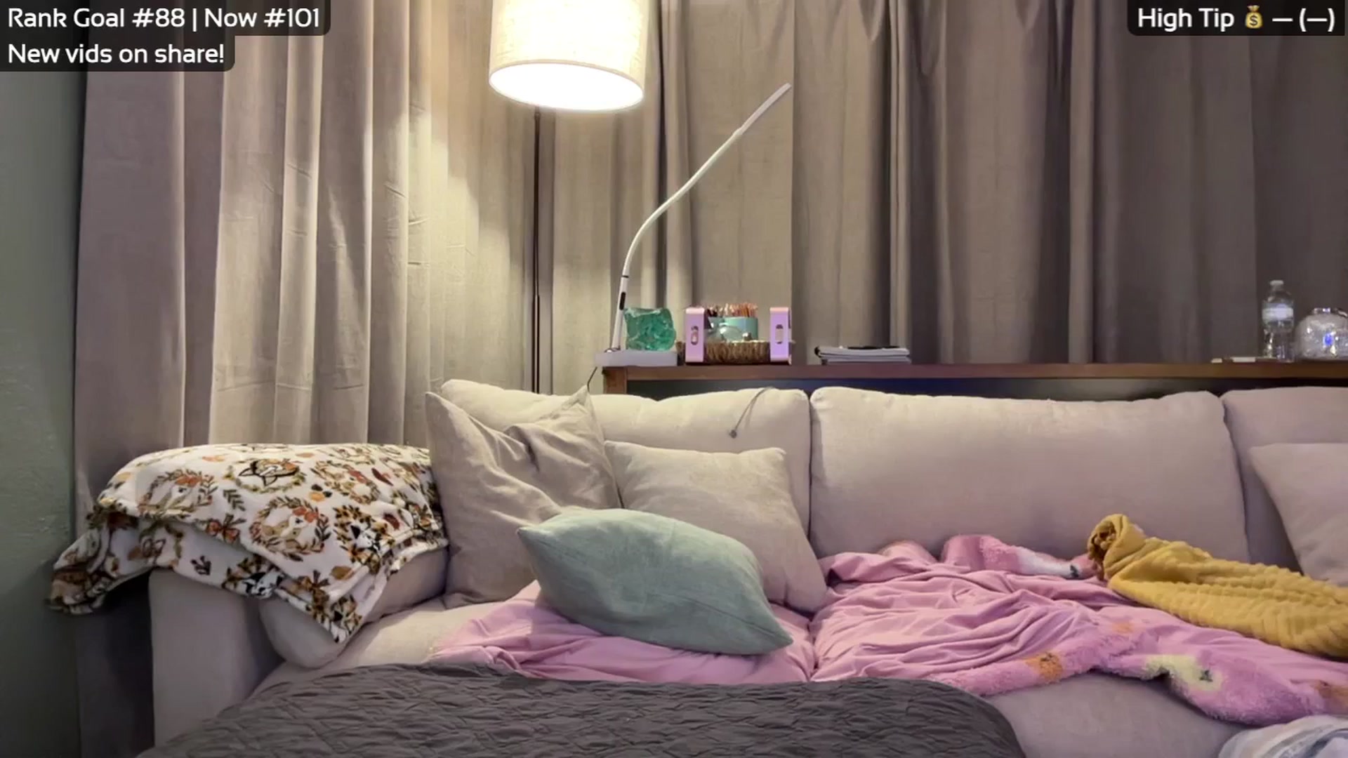 Gallery image thumbnail from Kaitlynnn's myfreecams stream on, 01/07/2026, 23:34 image 10 of 20