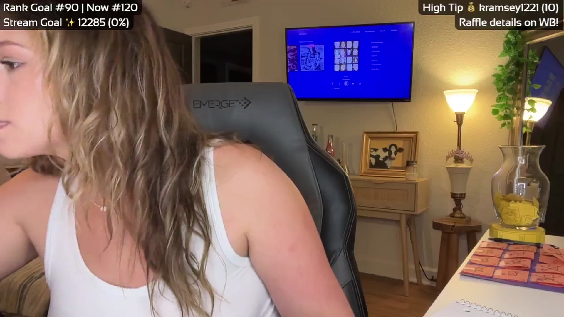 Gallery image thumbnail from Kaitlynnn's myfreecams stream on, 01/13/2026, 03:11 image 12 of 20